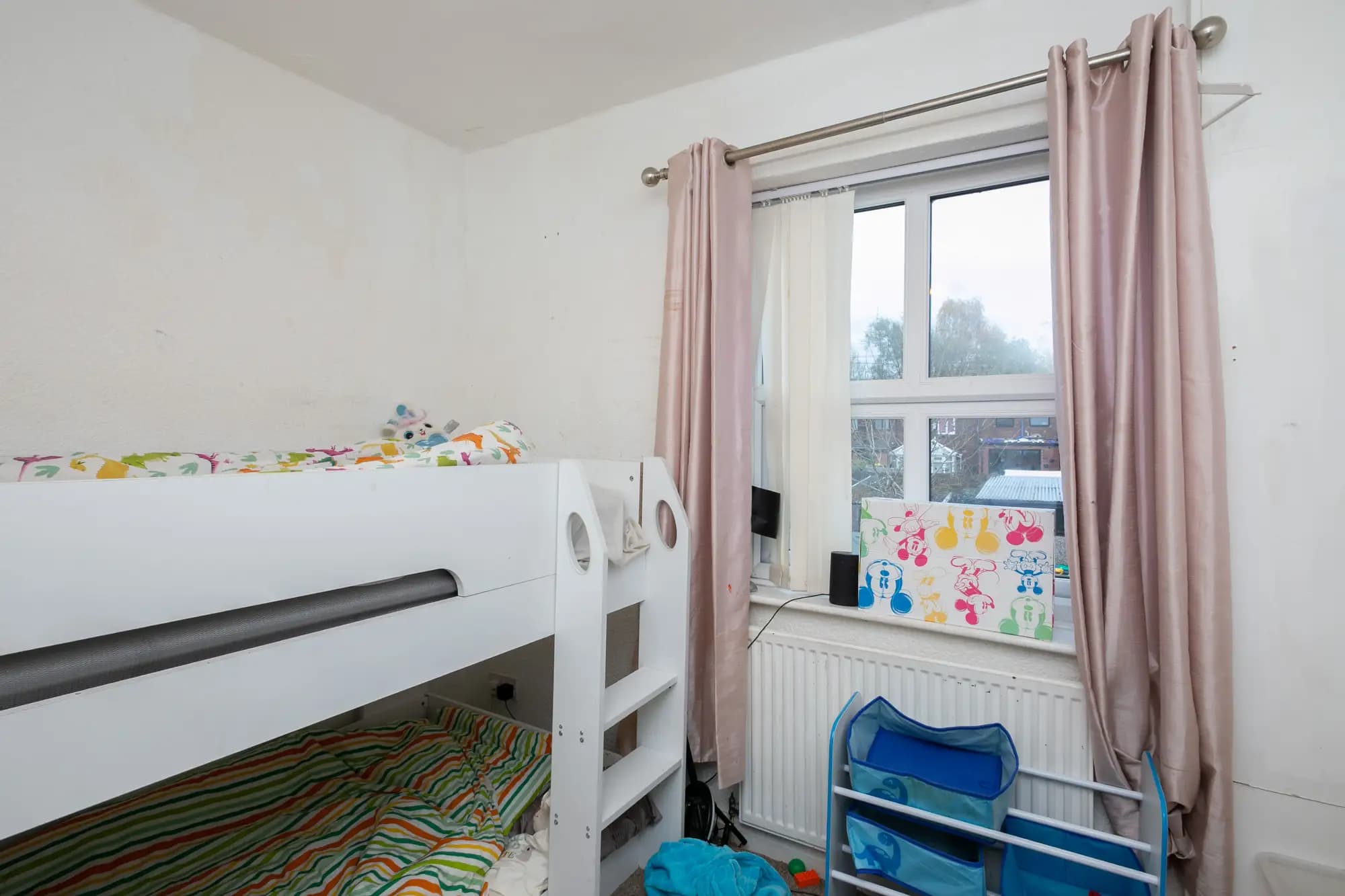 property photo 8 of 16