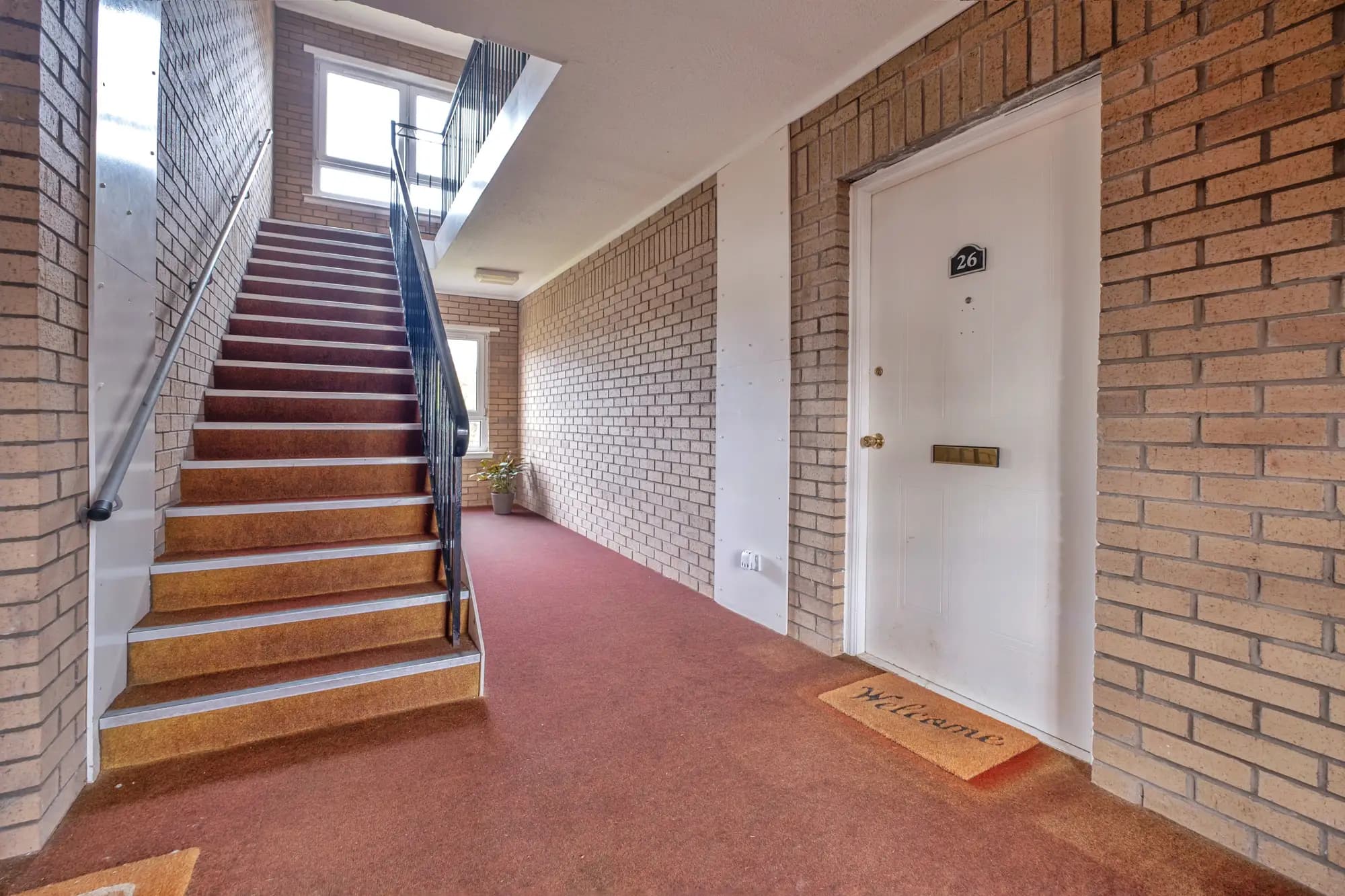 property photo 23 of 27