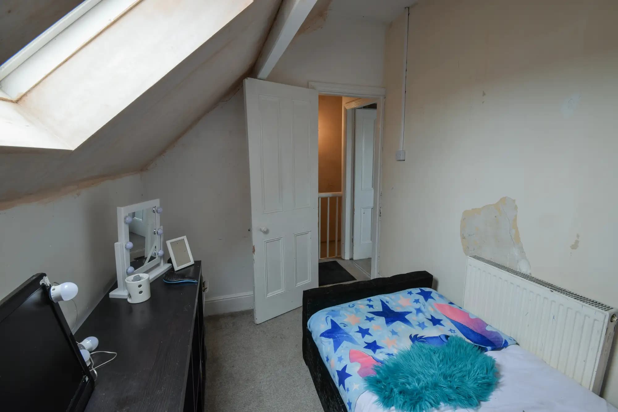 property photo 15 of 20