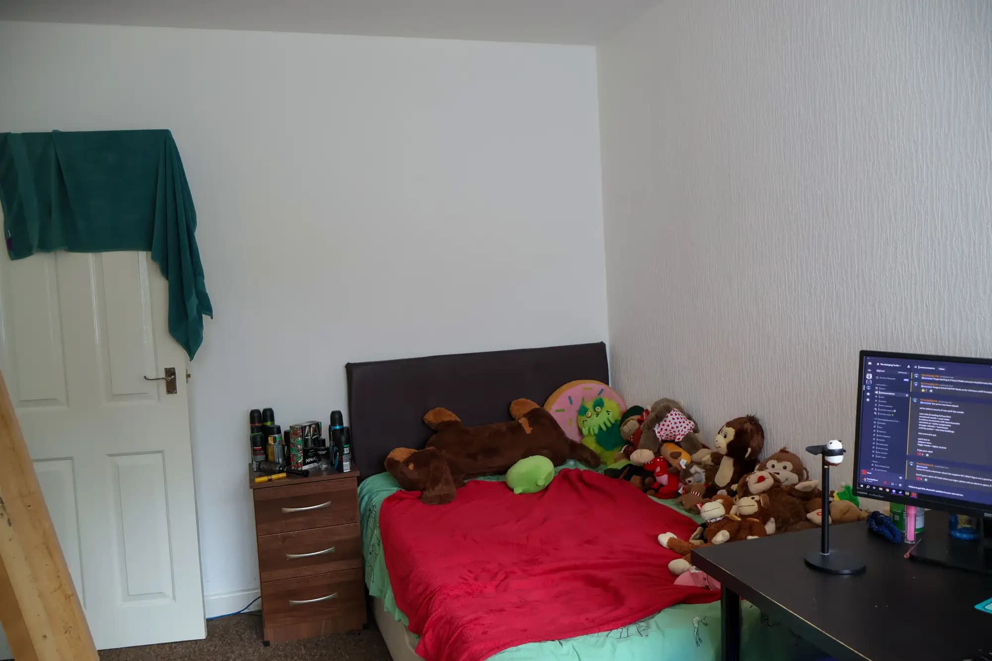 property photo 13 of 15