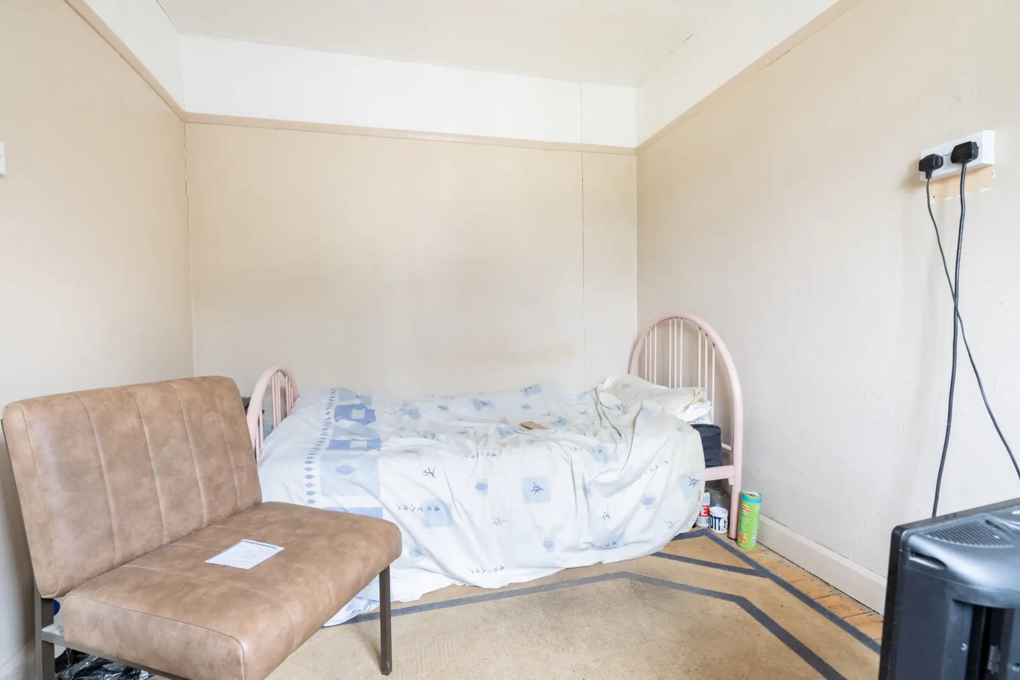 property photo 11 of 20