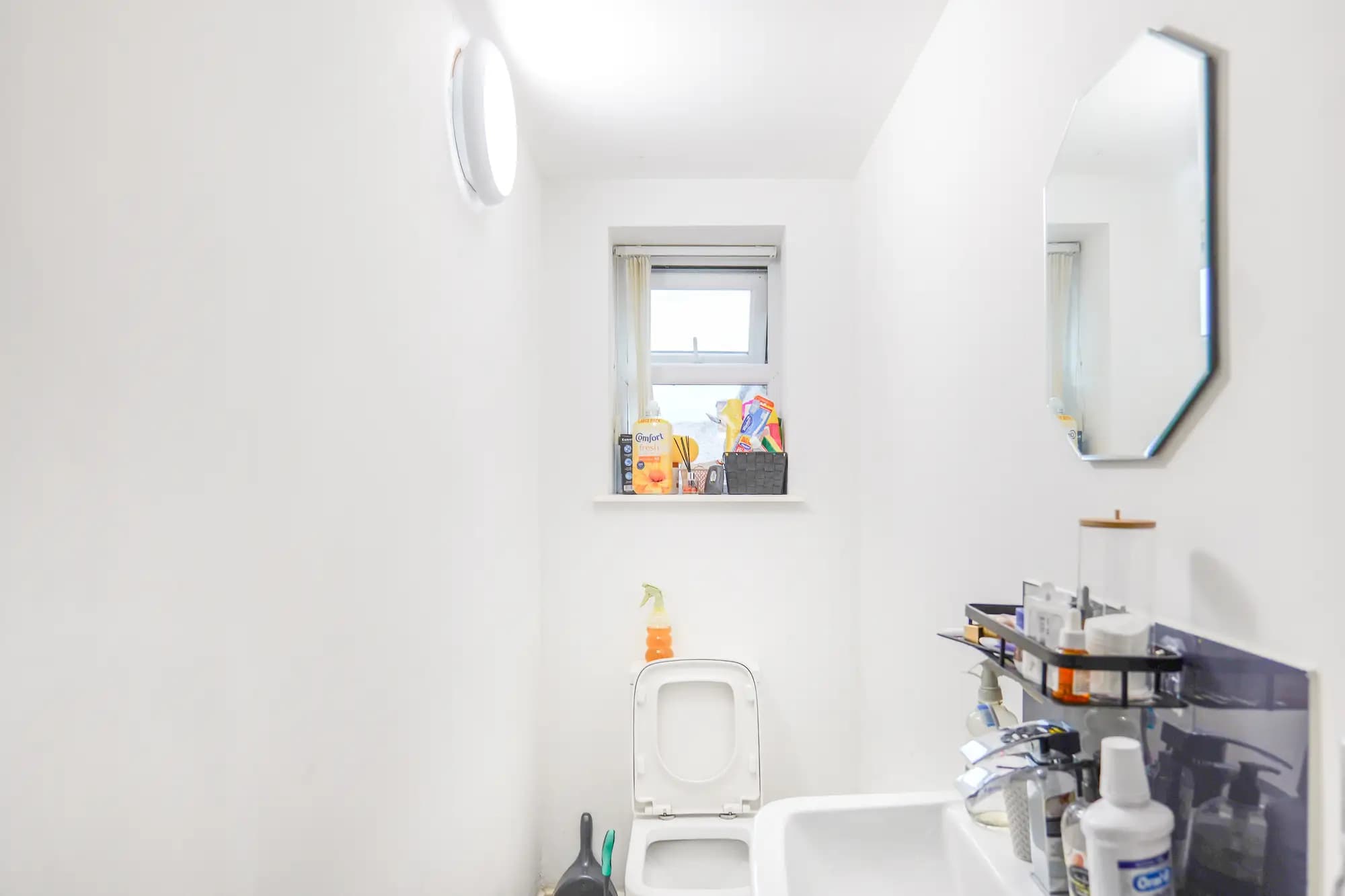 property photo 11 of 50