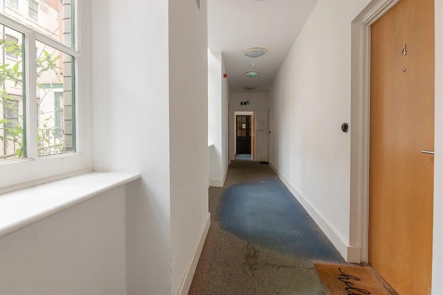 property photo 19 of 27