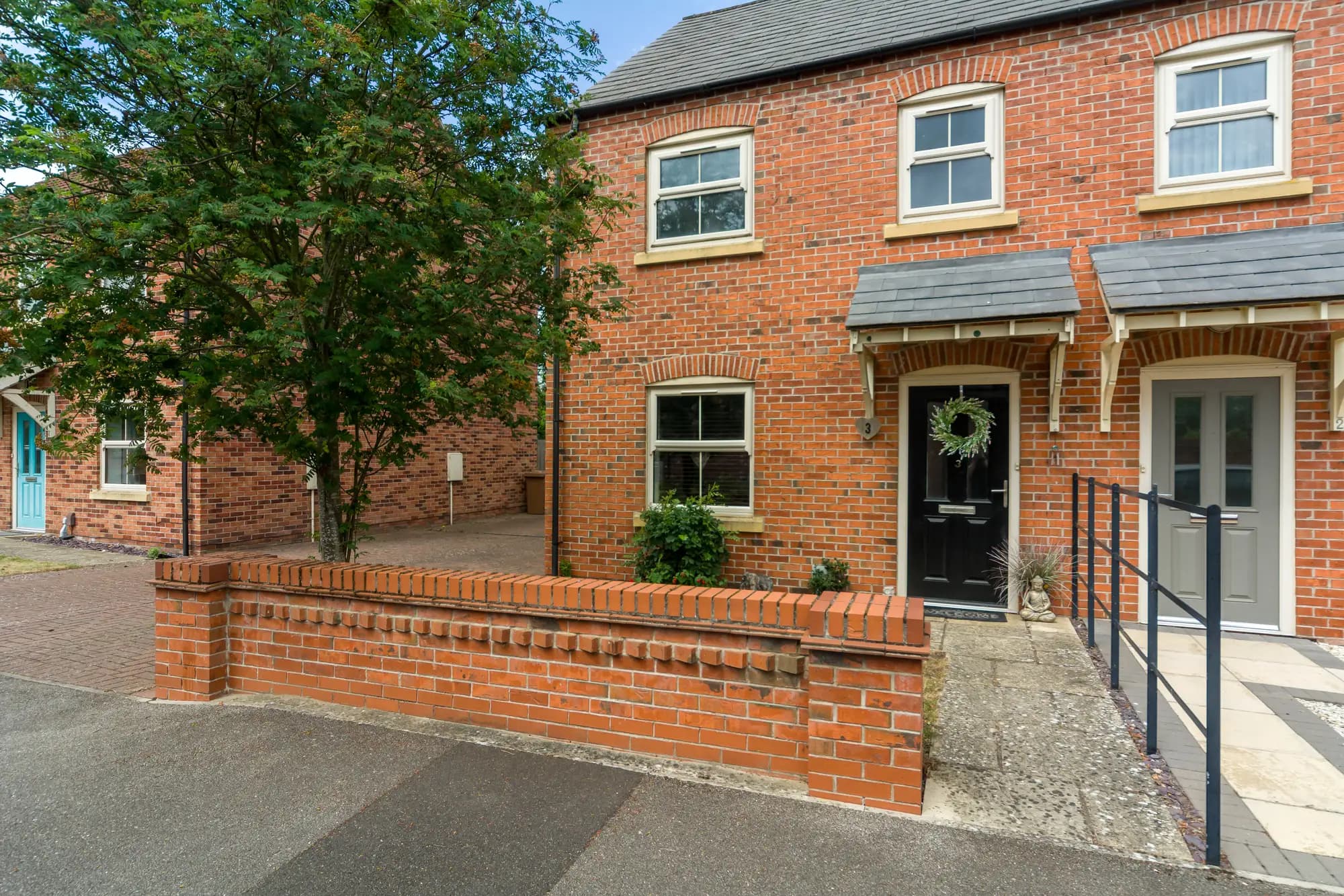 property photo 0 of 36