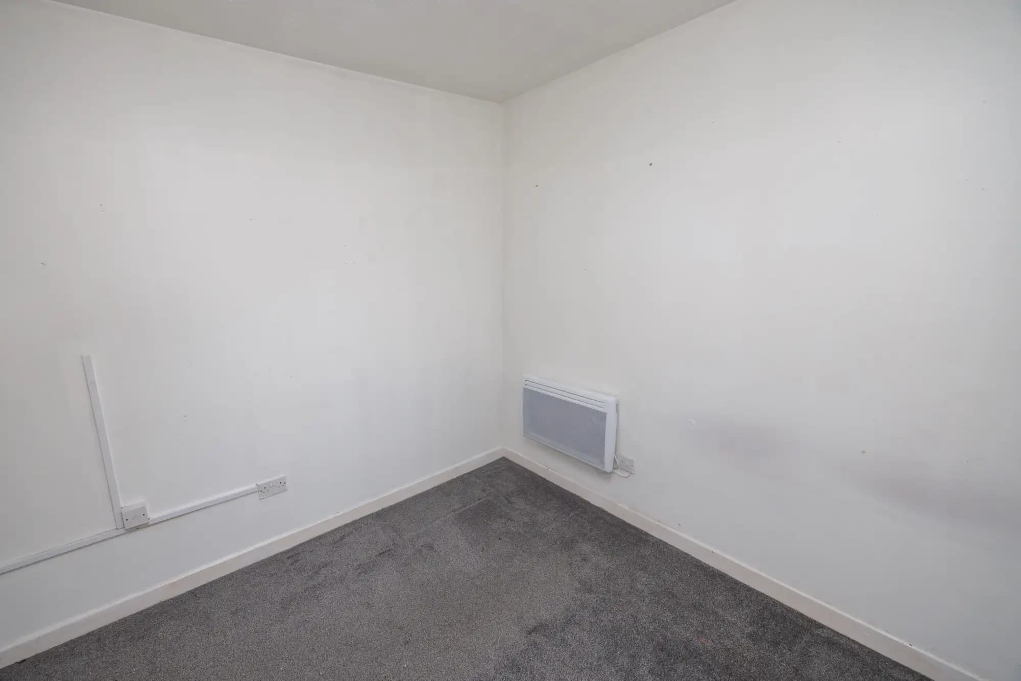 property photo 14 of 50