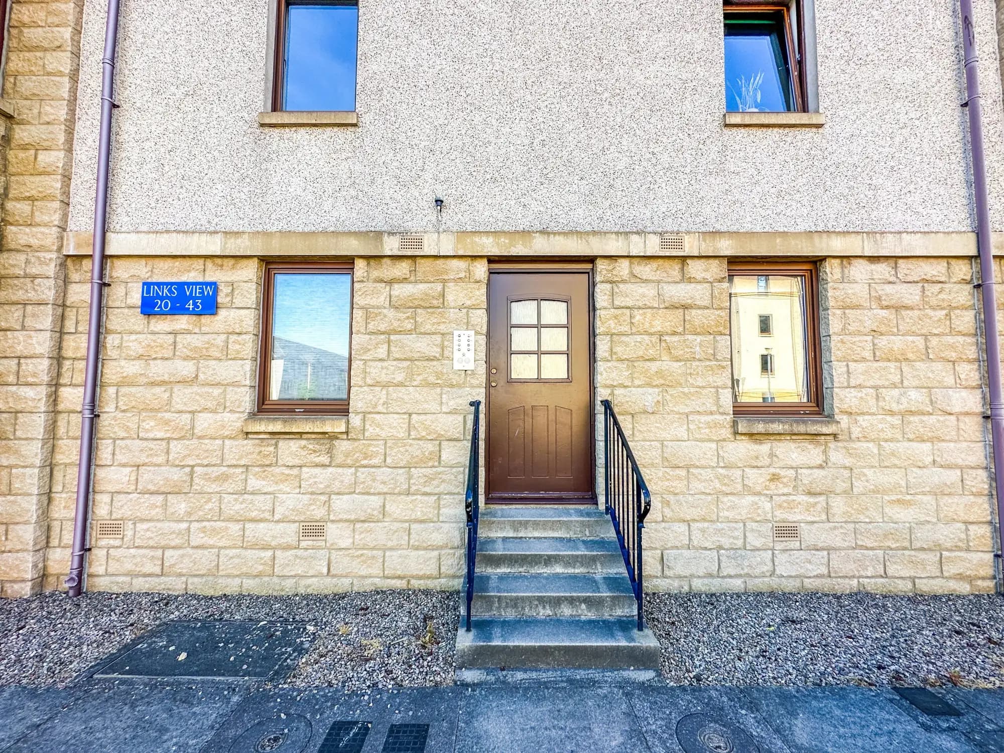property photo 22 of 23