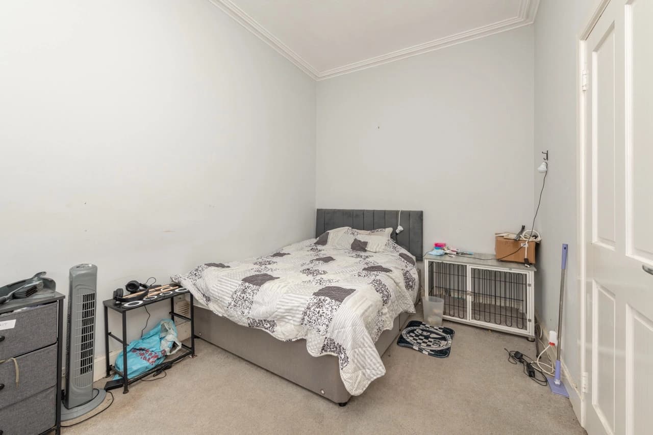 property photo 11 of 20