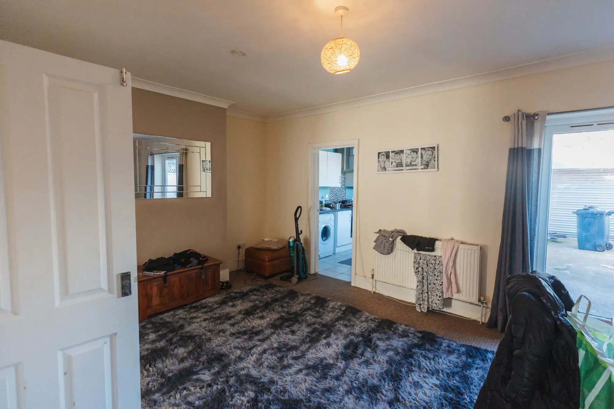 property photo 4 of 17