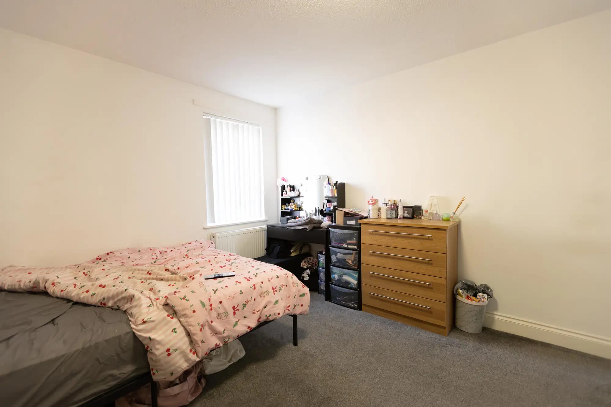 property photo 16 of 31