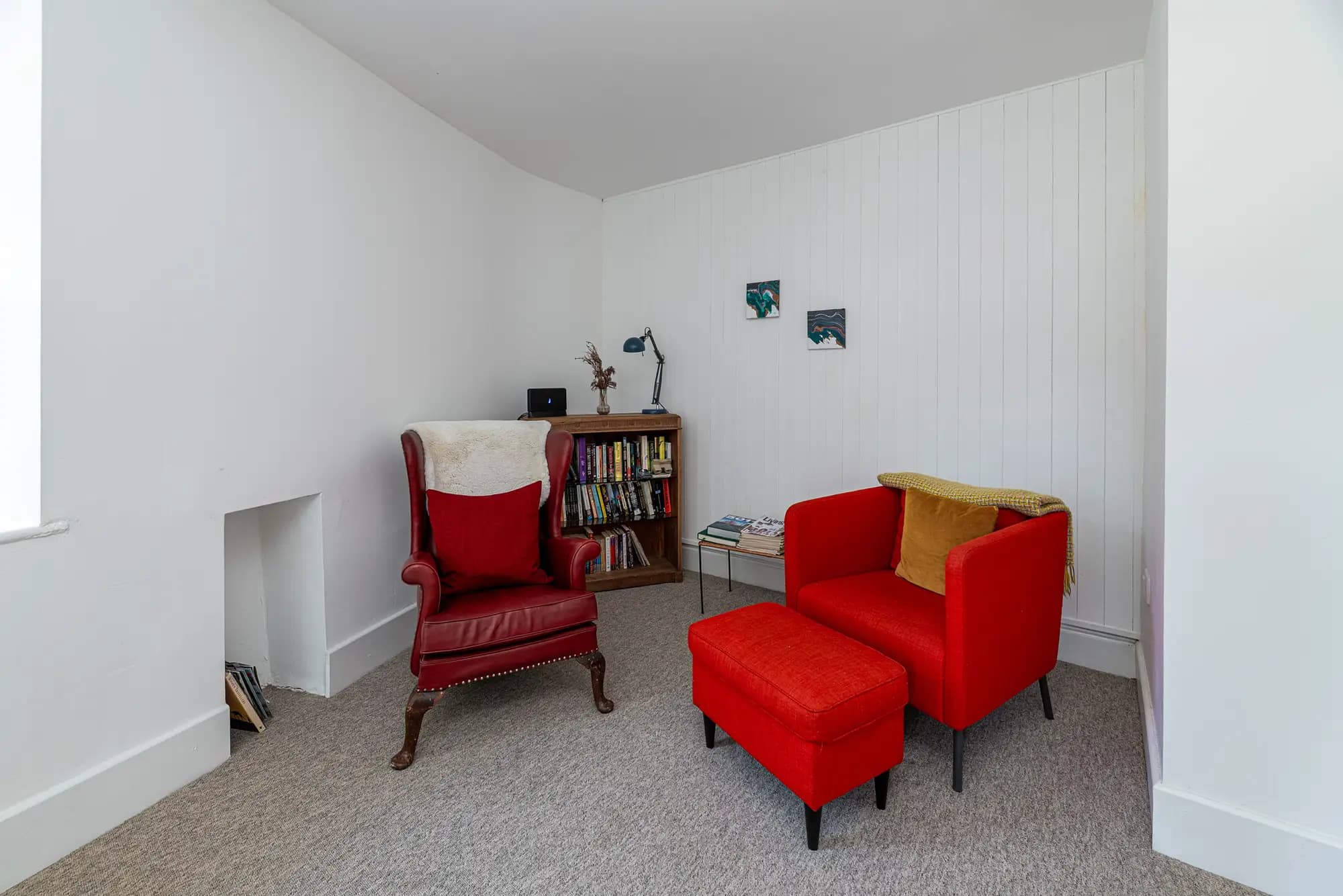 property photo 5 of 34