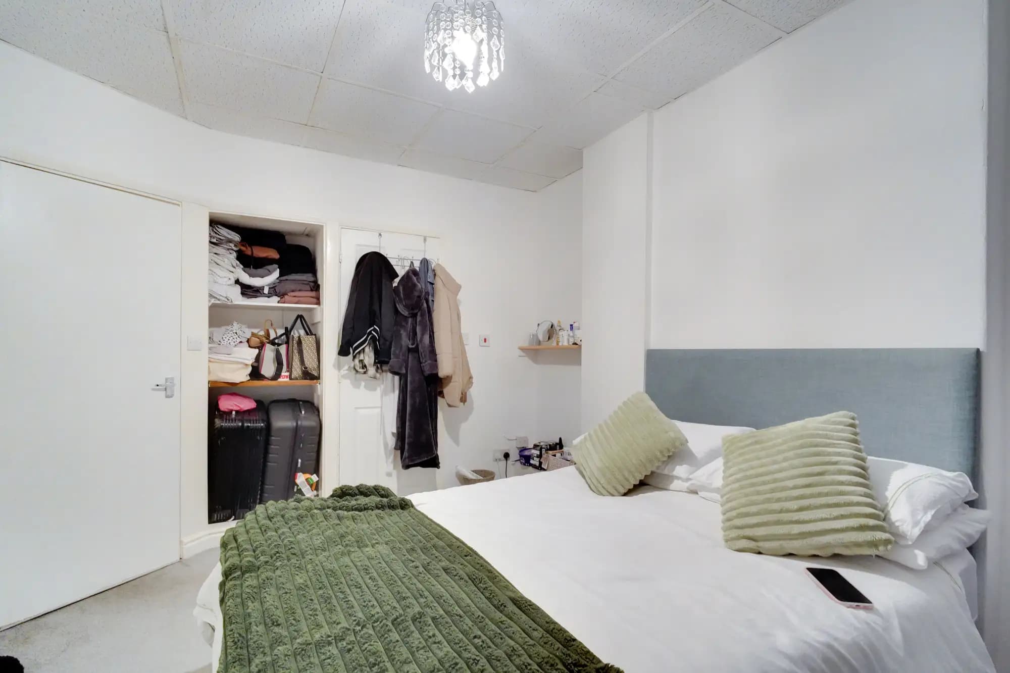 property photo 23 of 37