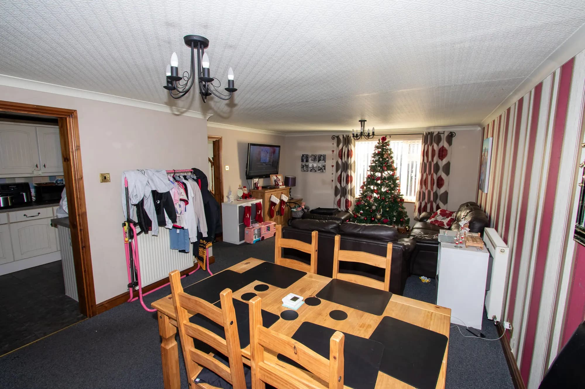 property photo 4 of 20