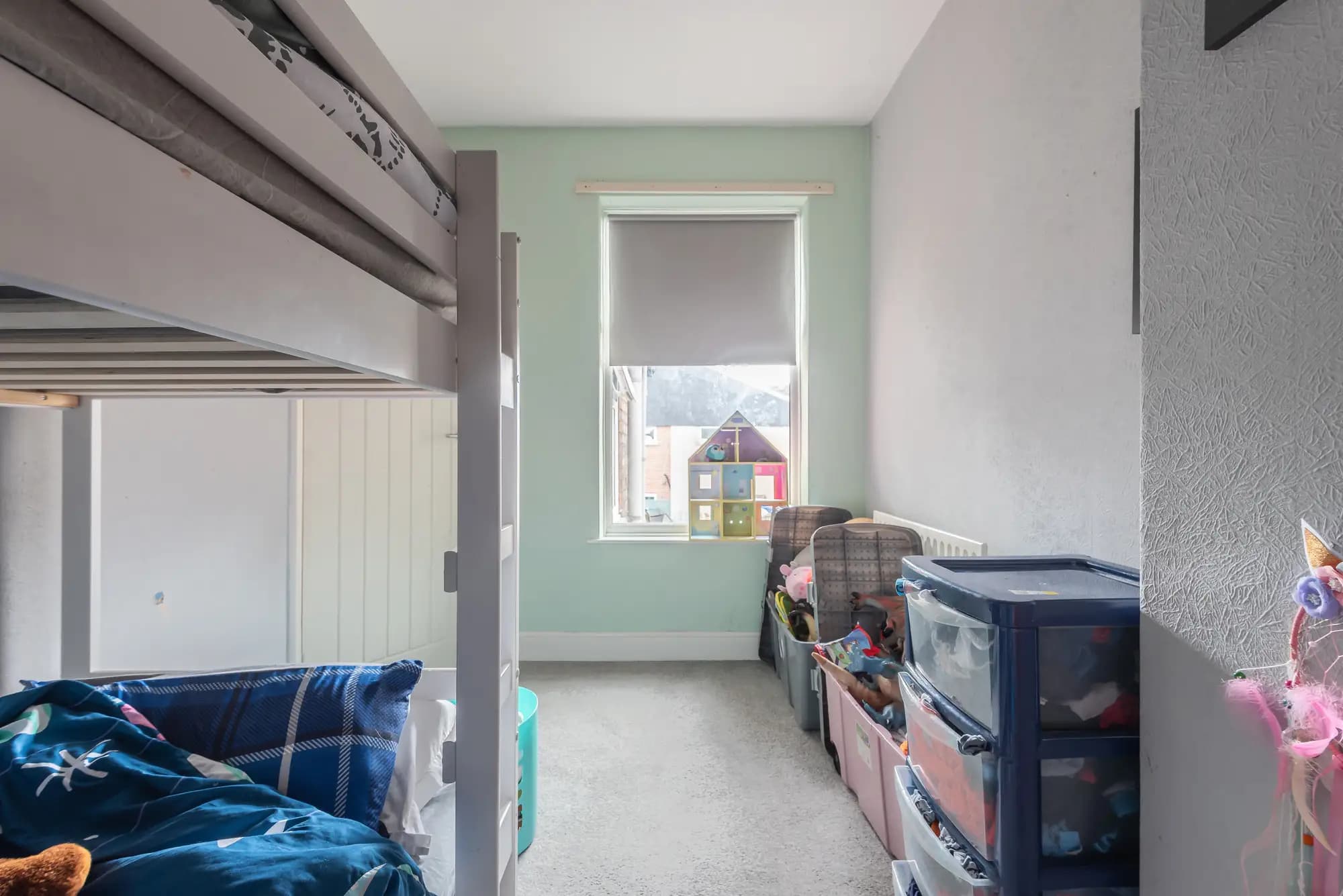 property photo 16 of 26