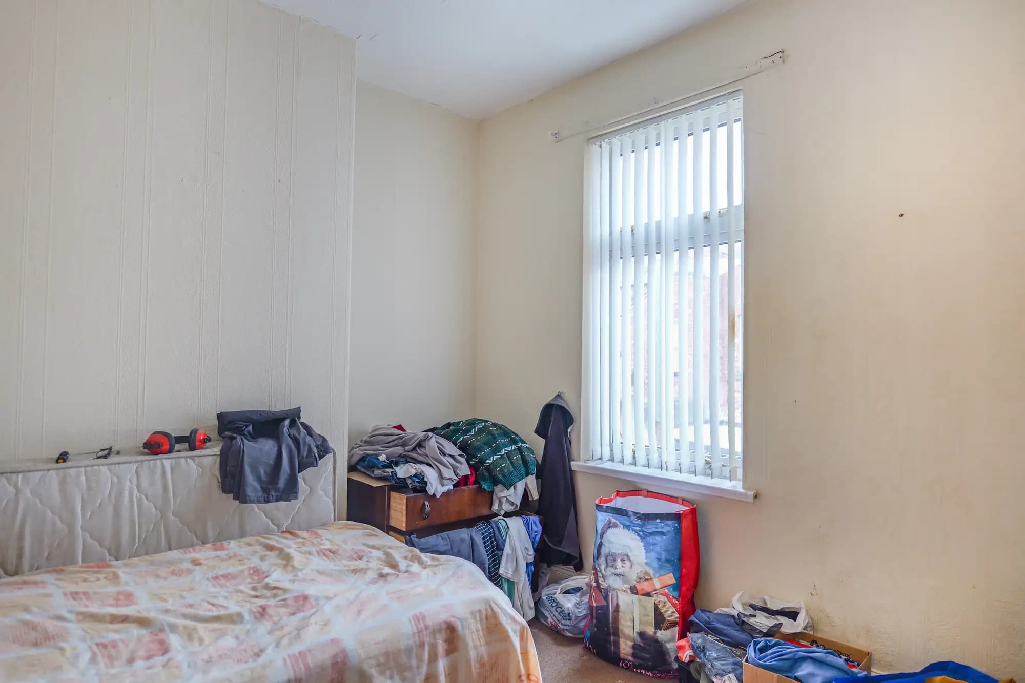 property photo 14 of 19