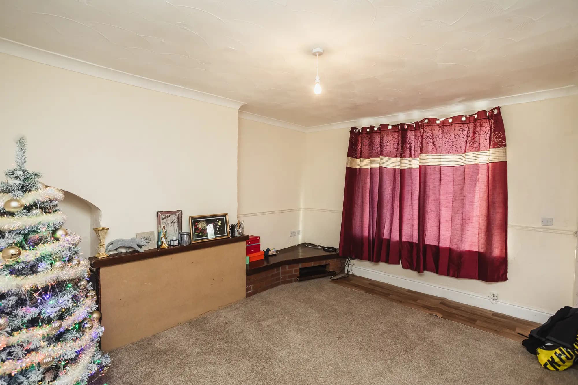 property photo 4 of 24