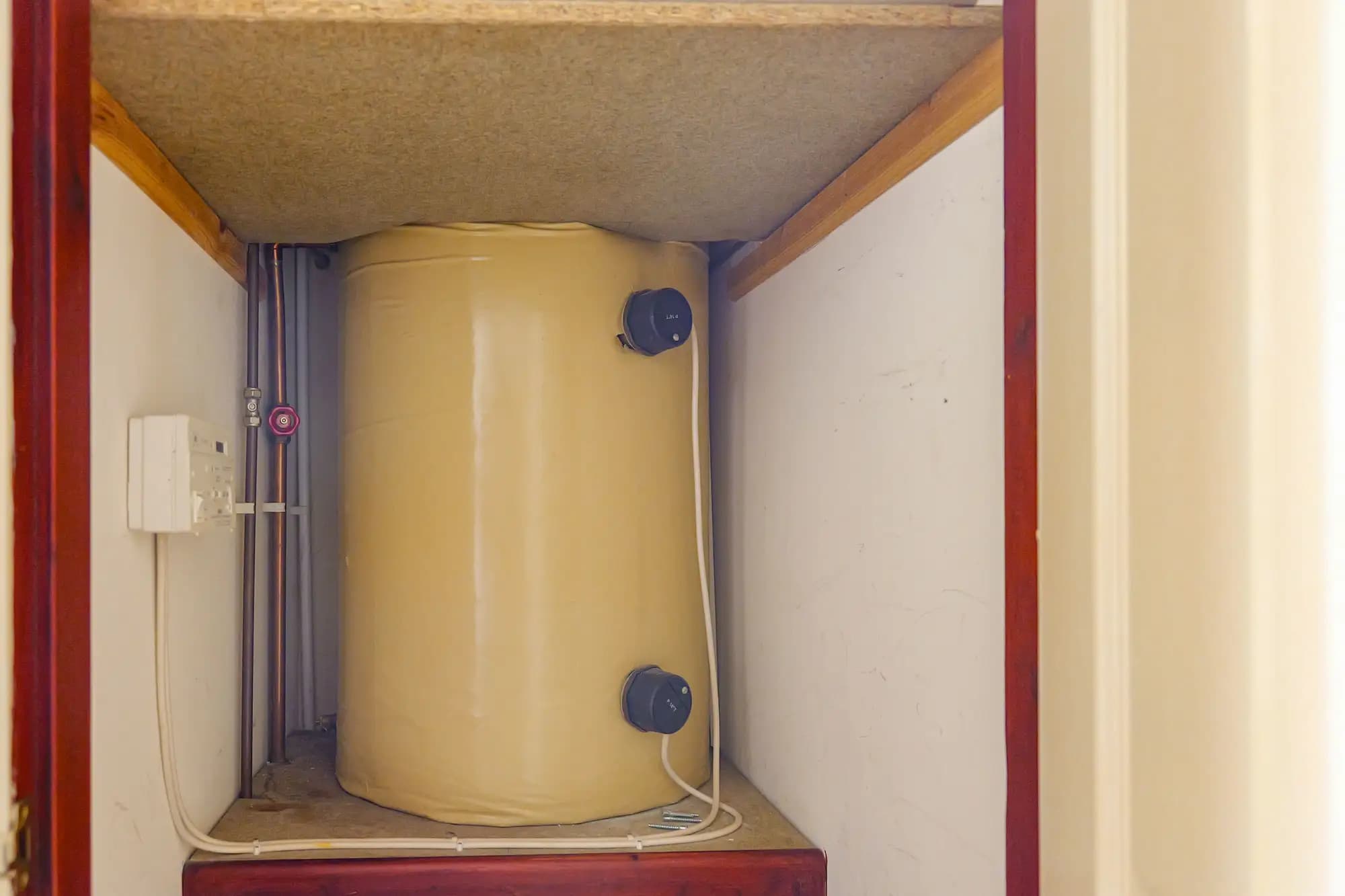 property photo 14 of 17