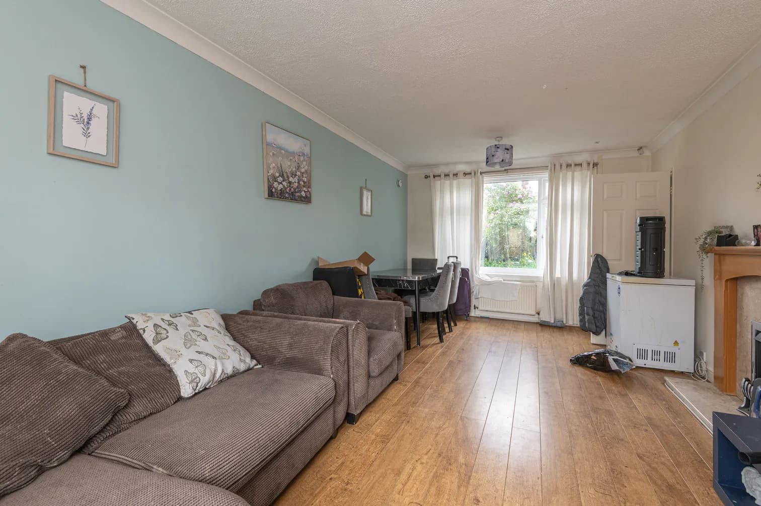 property photo 4 of 20