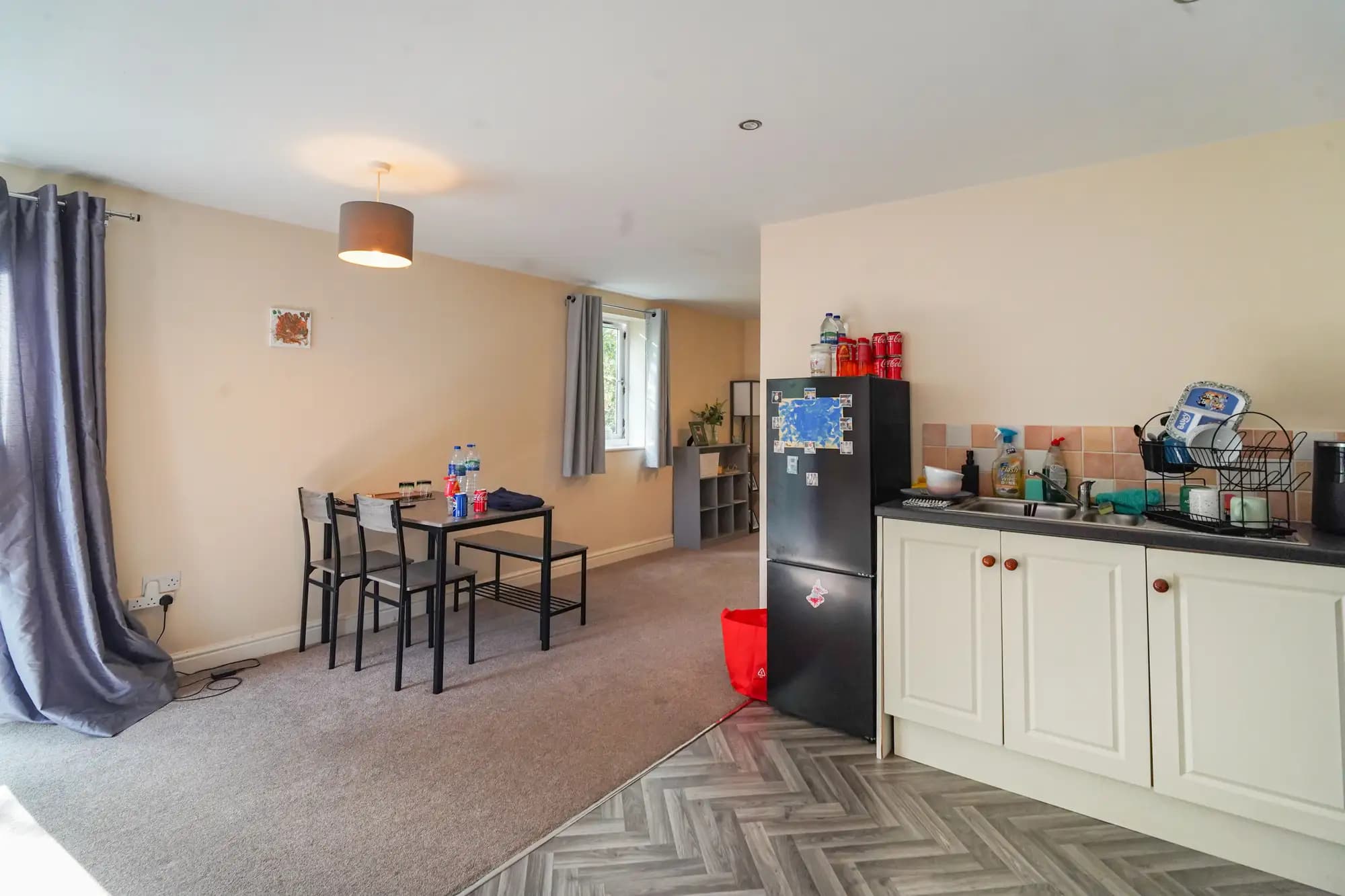 property photo 5 of 22