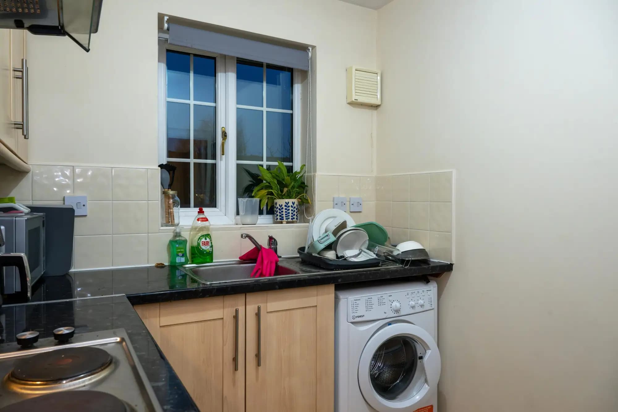 property photo 10 of 17