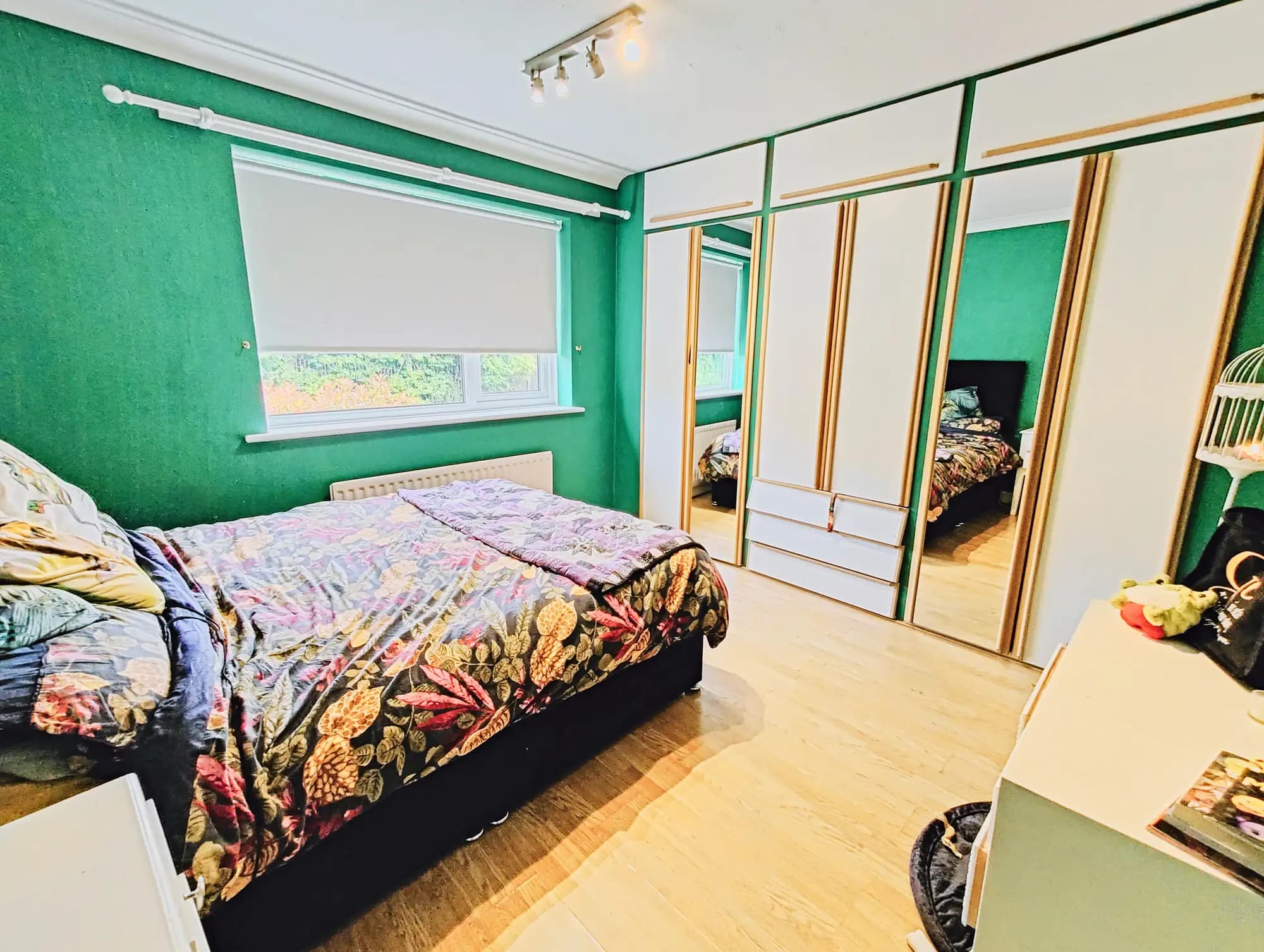 property photo 13 of 29