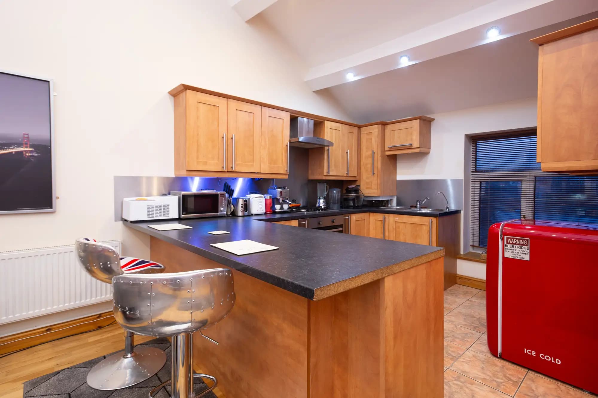 property photo 10 of 21