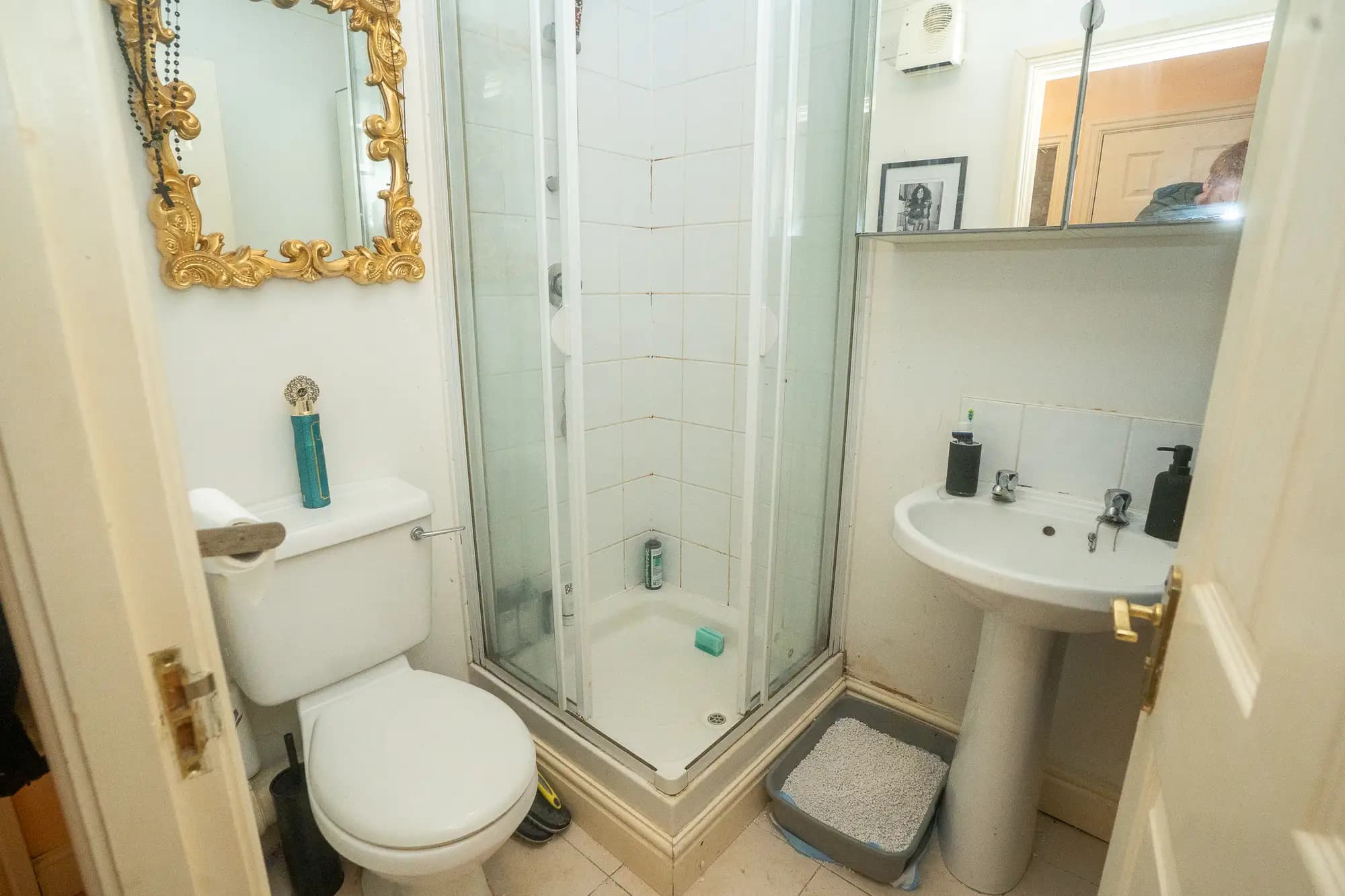 property photo 9 of 14