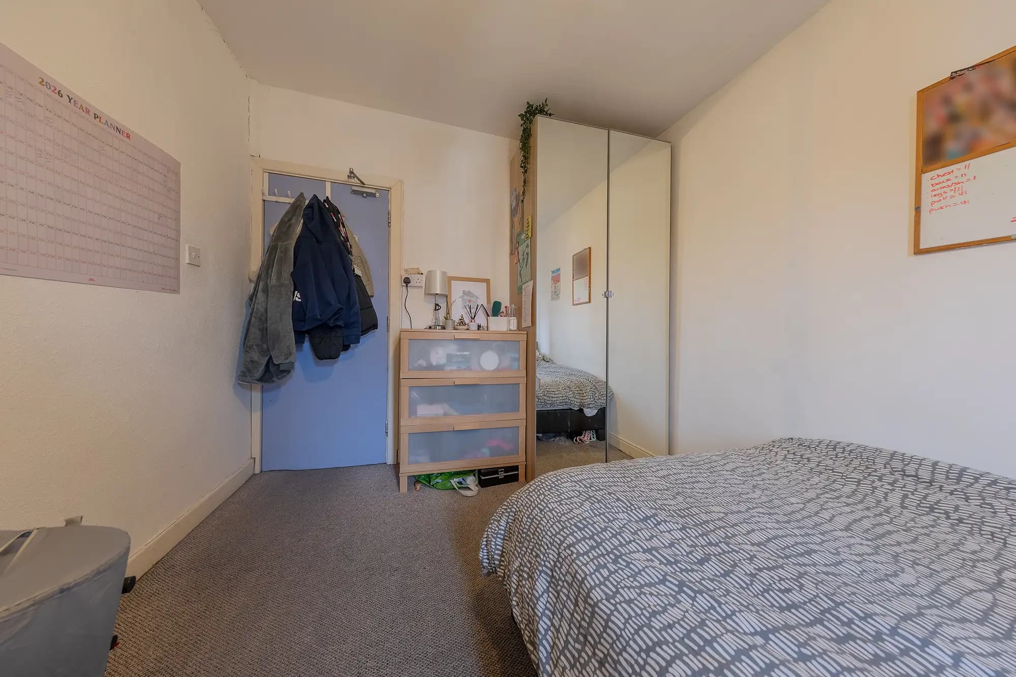 property photo 21 of 30