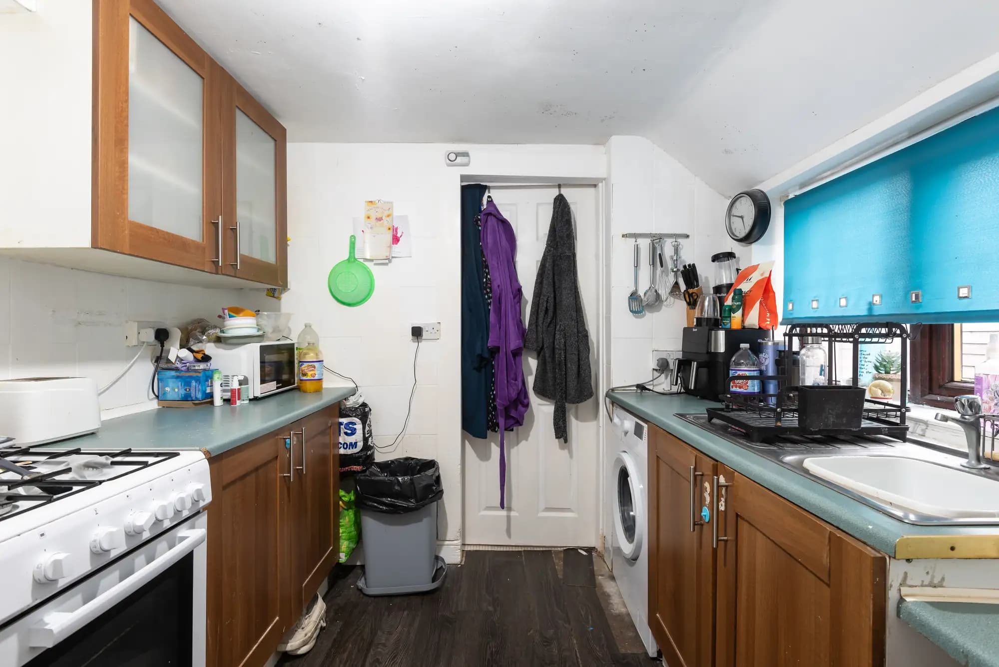 property photo 6 of 17