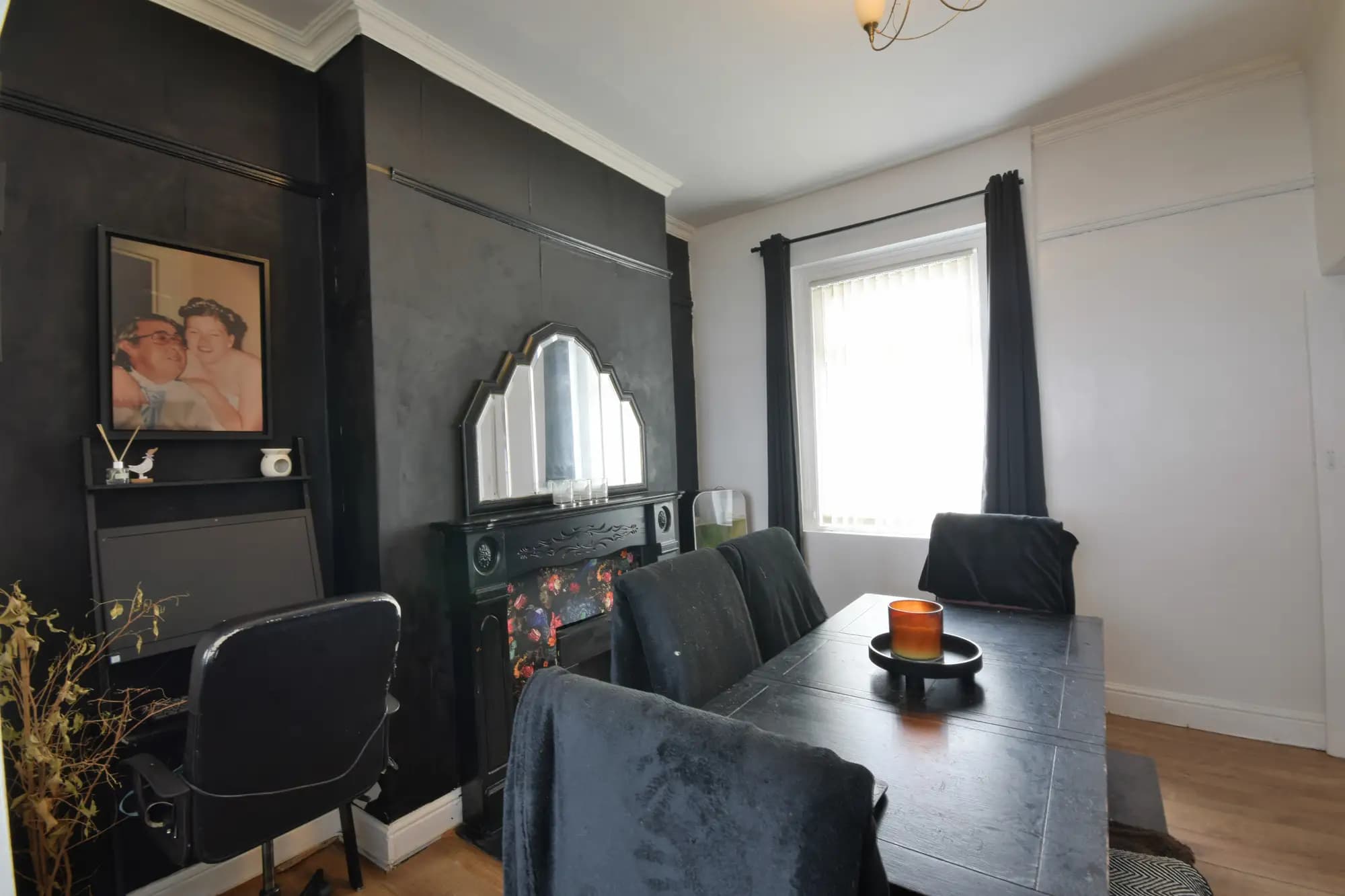 property photo 4 of 20