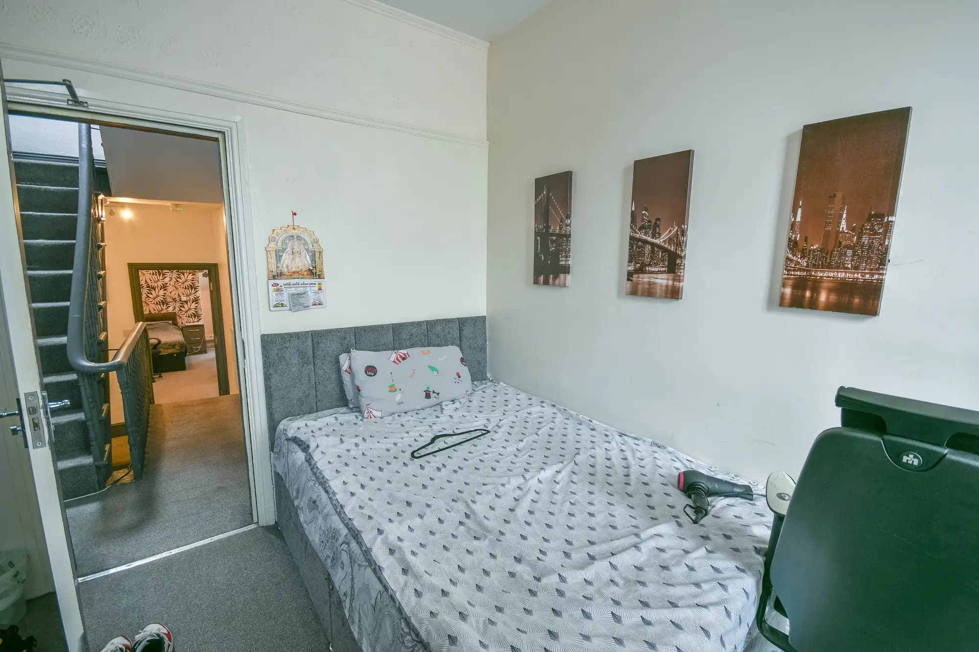 property photo 22 of 29