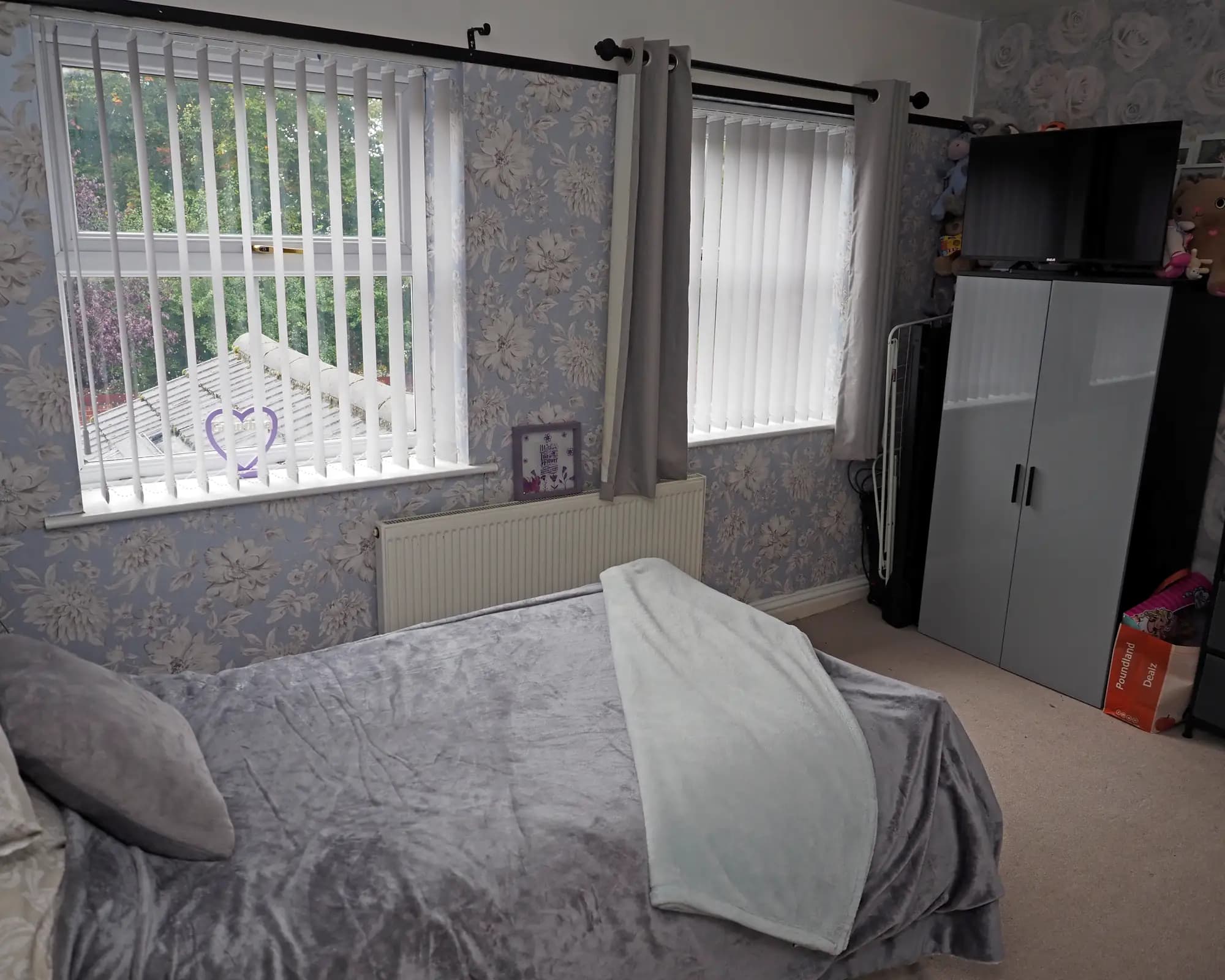 property photo 13 of 21