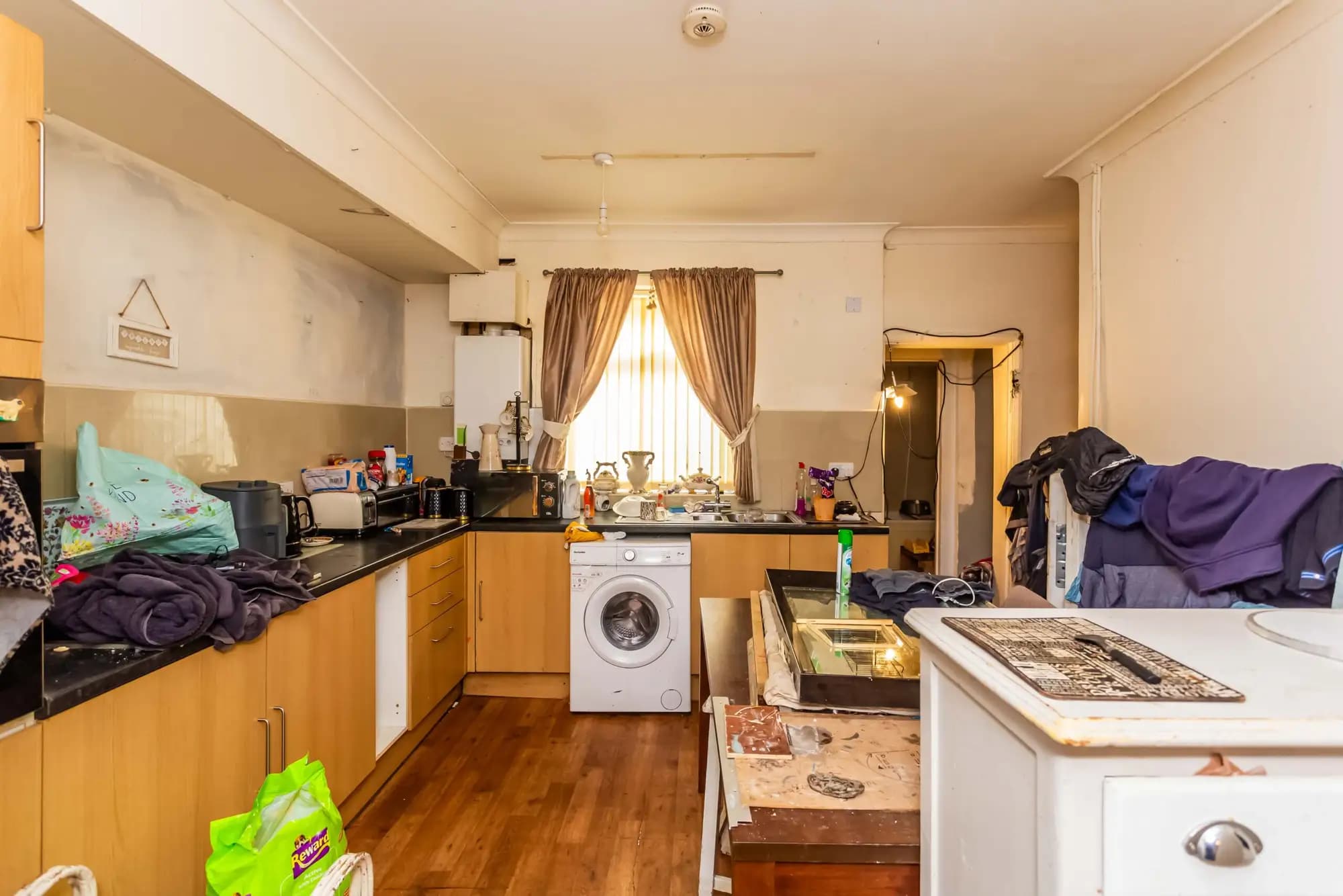 property photo 5 of 16