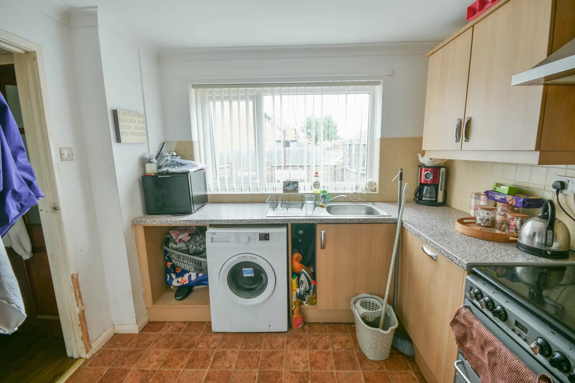 property photo 6 of 17