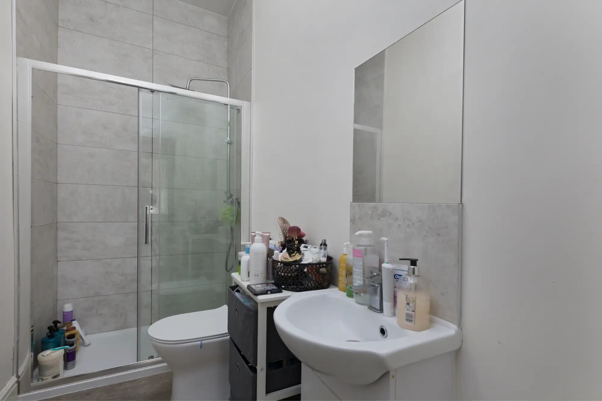 property photo 6 of 14