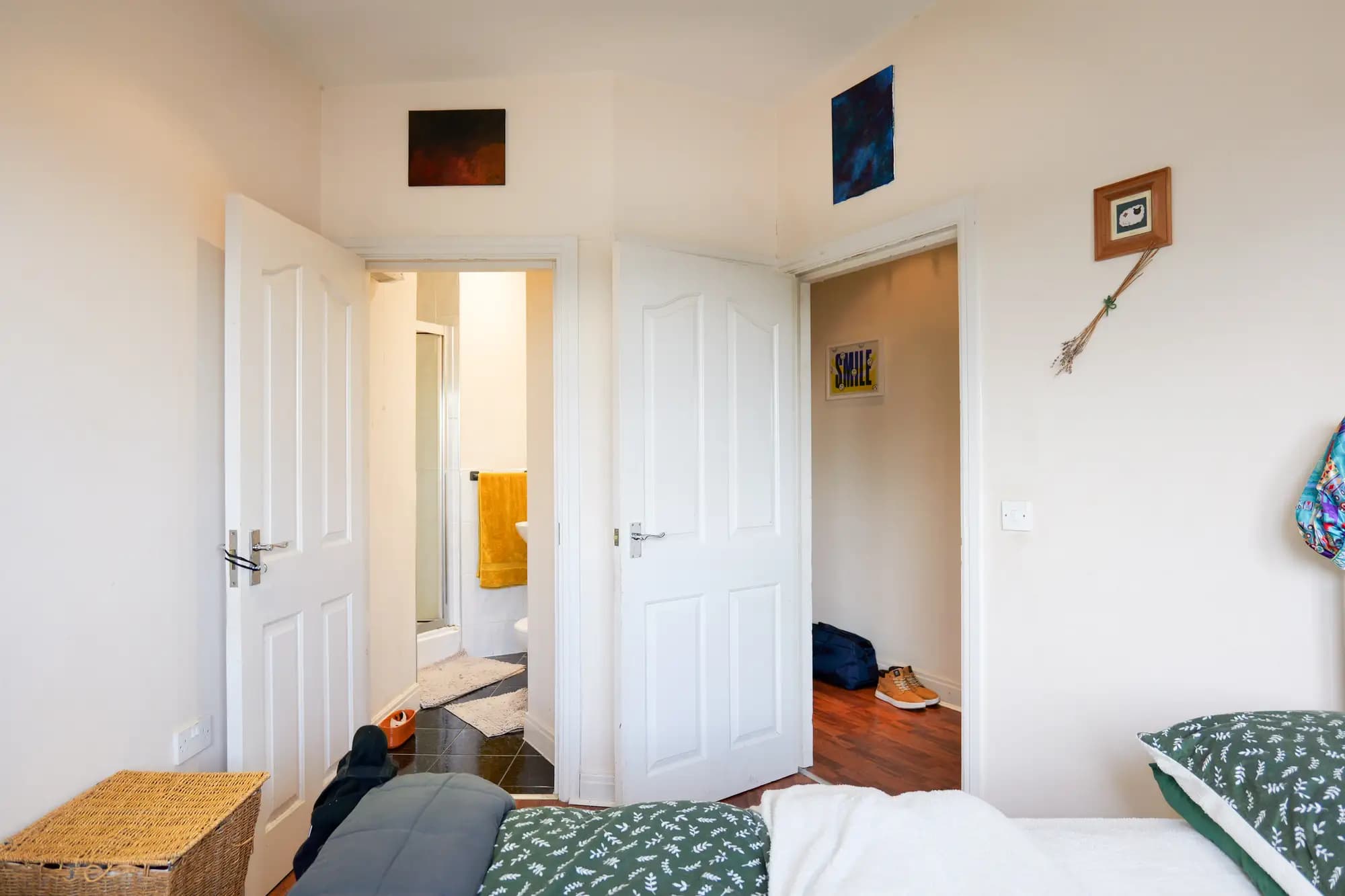 property photo 9 of 17