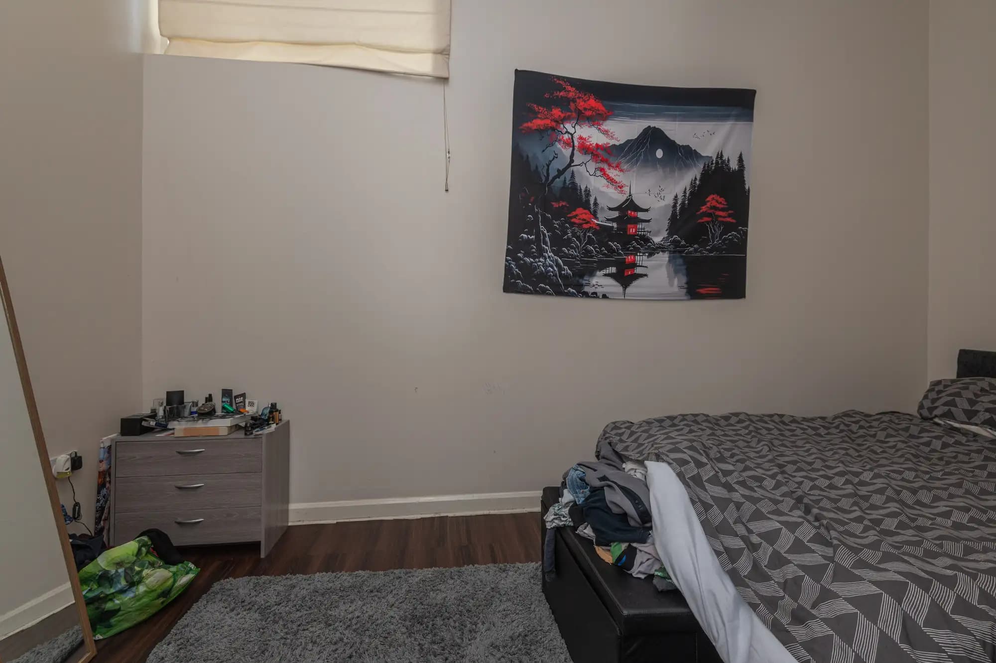 property photo 8 of 10