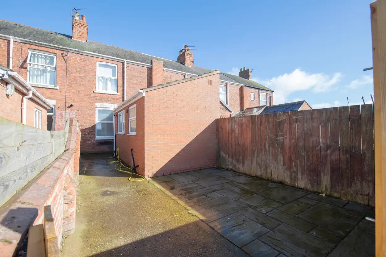 property photo 29 of 38