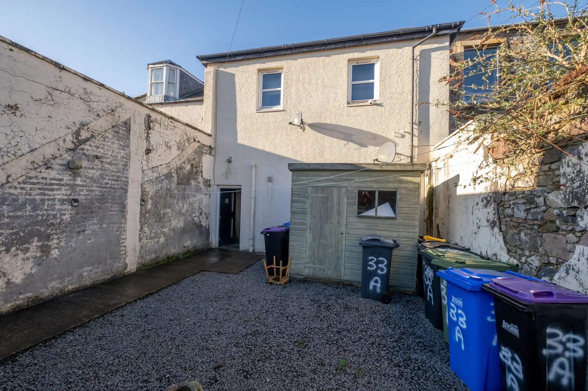 property photo 15 of 16