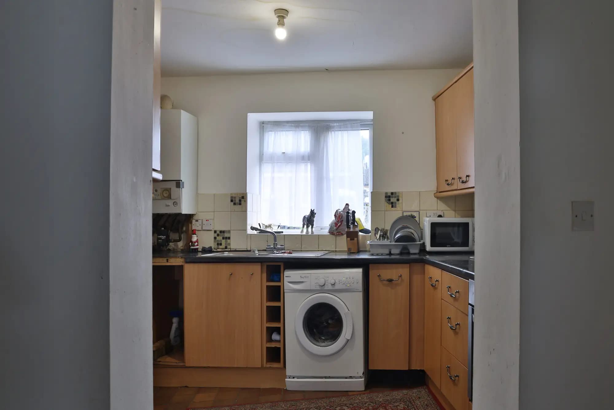 property photo 6 of 20
