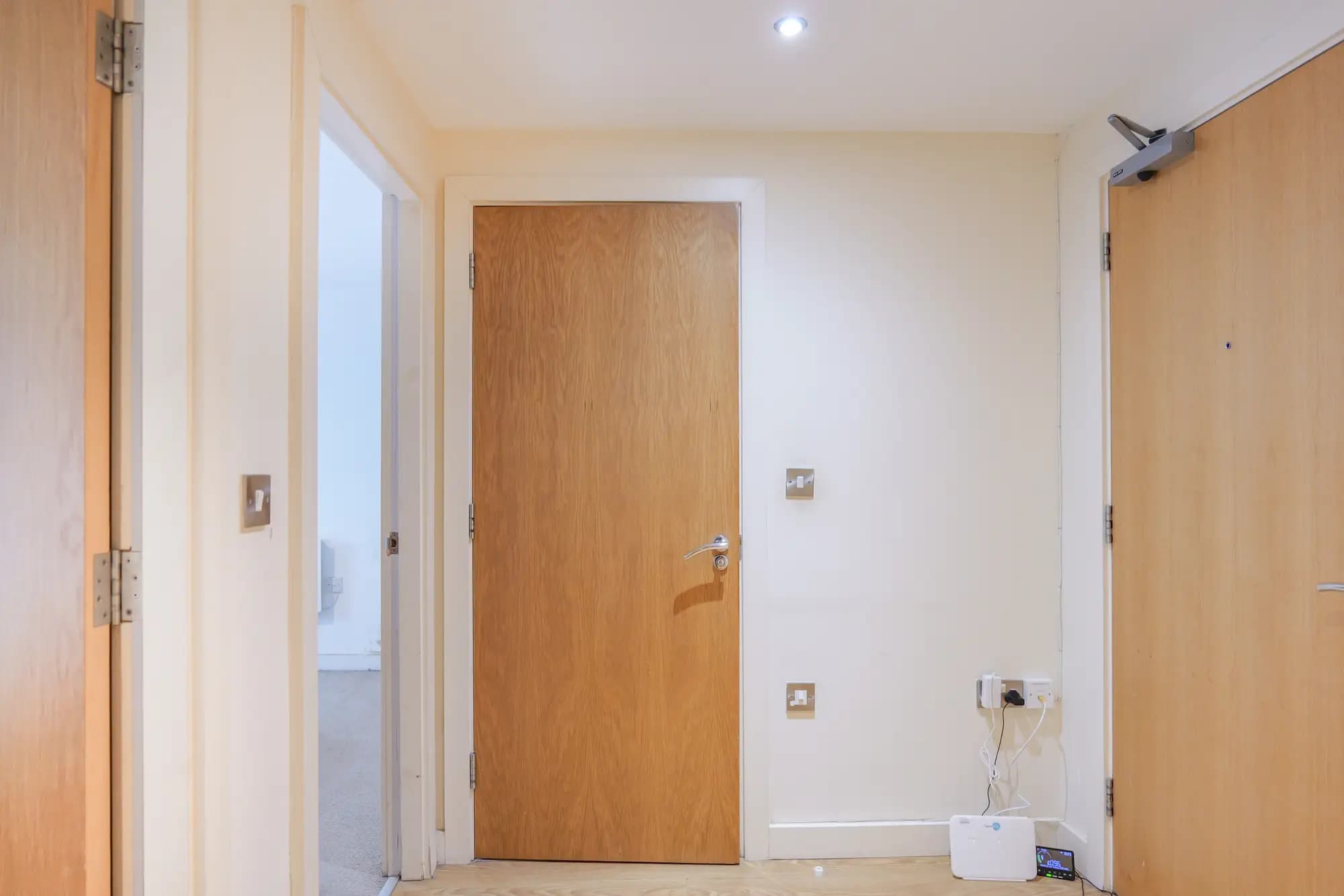 property photo 11 of 20