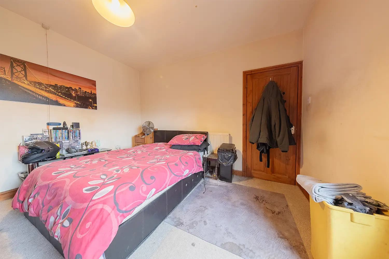 property photo 18 of 31