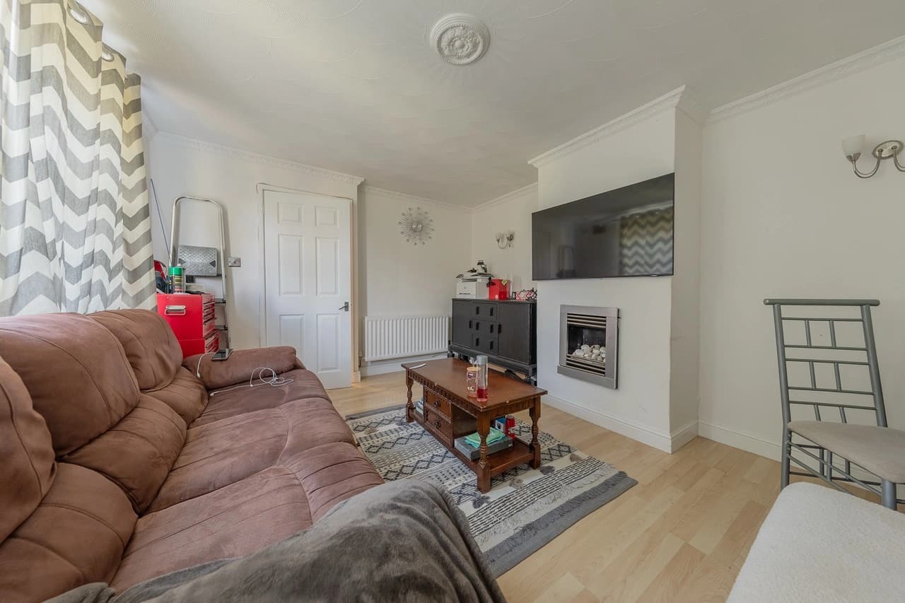 property photo 2 of 20