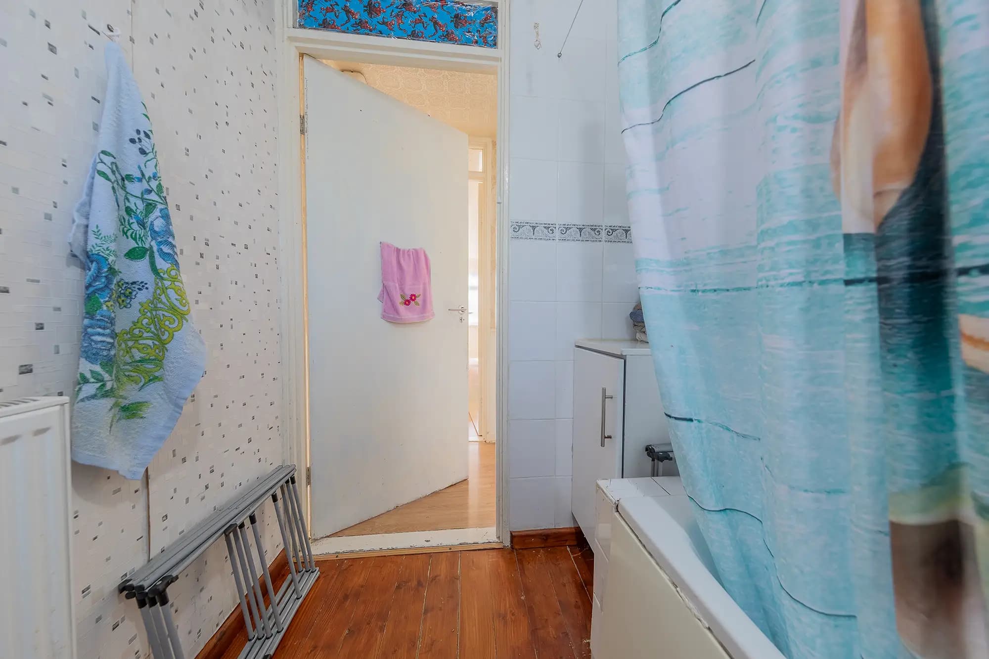 property photo 9 of 16