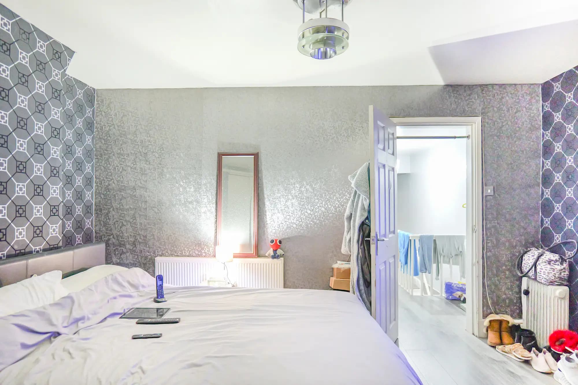 property photo 11 of 16