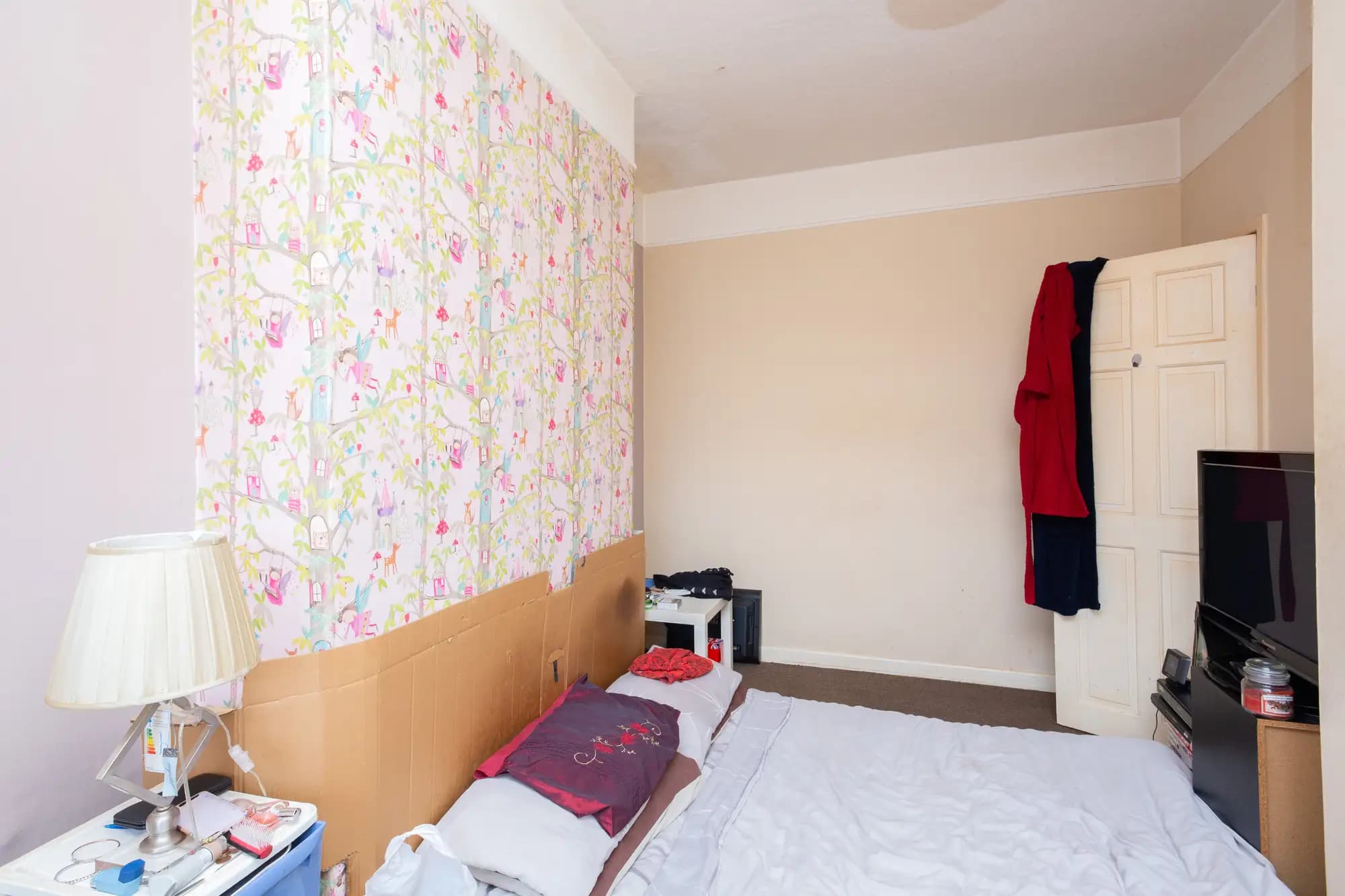 property photo 11 of 20