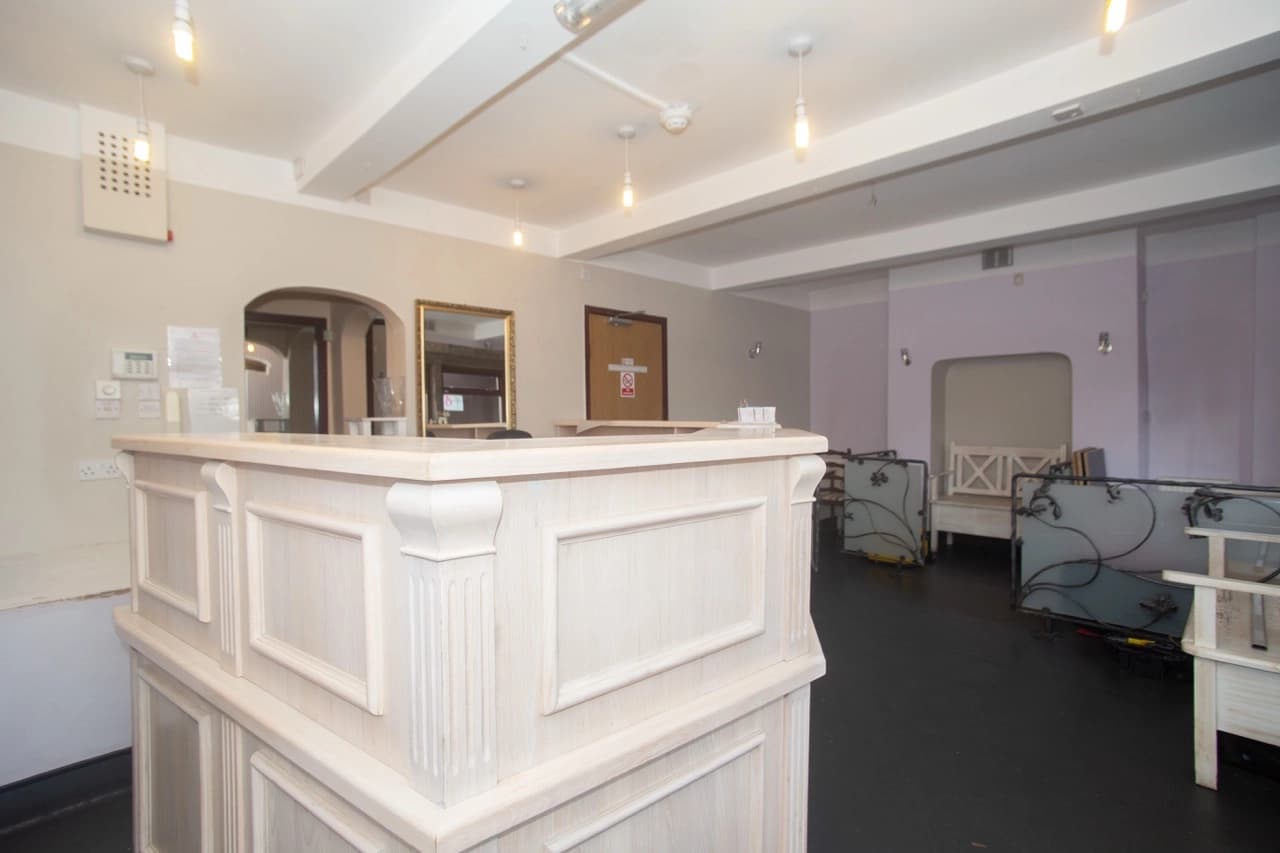 property photo 20 of 33