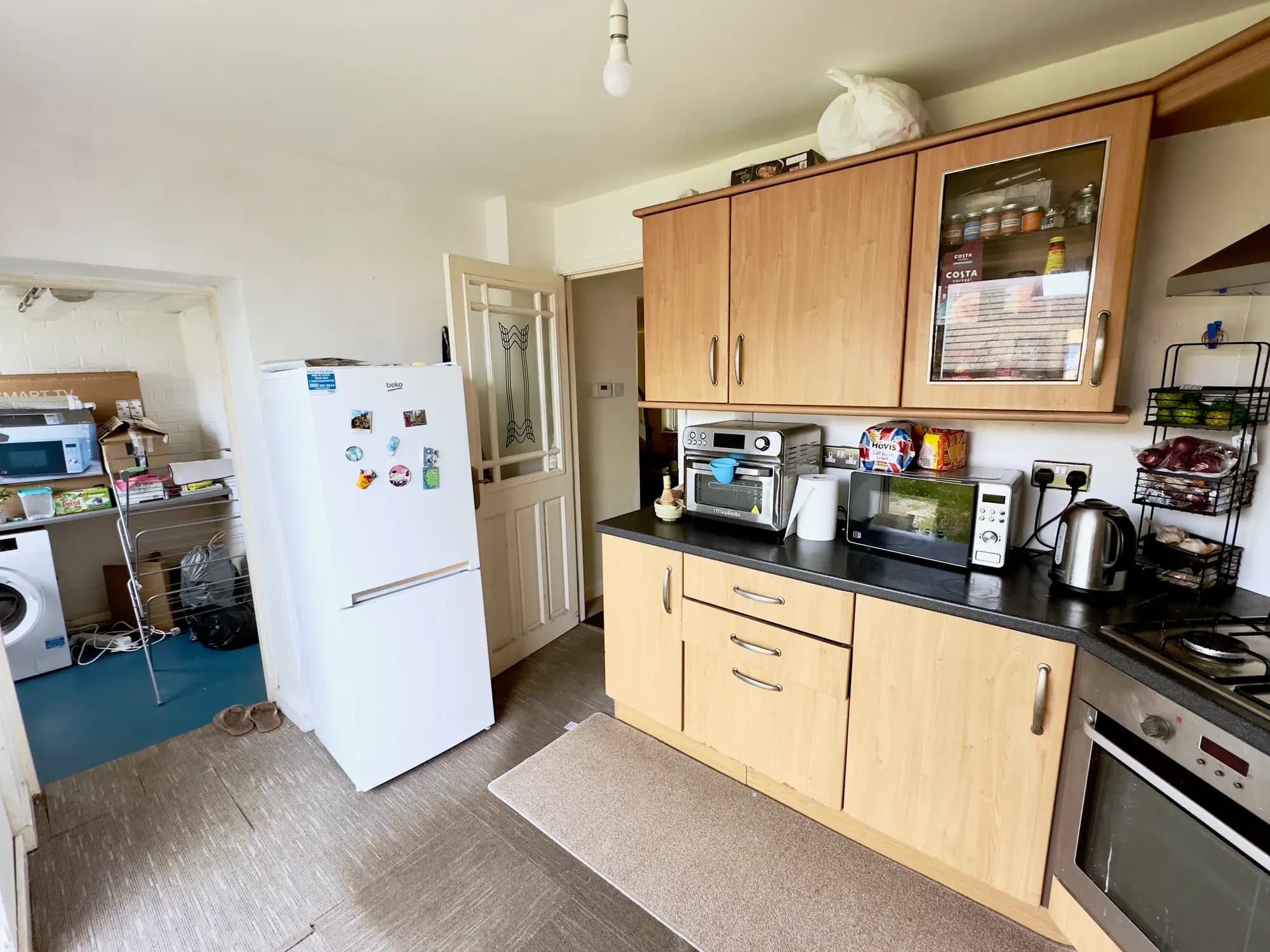 property photo 6 of 16