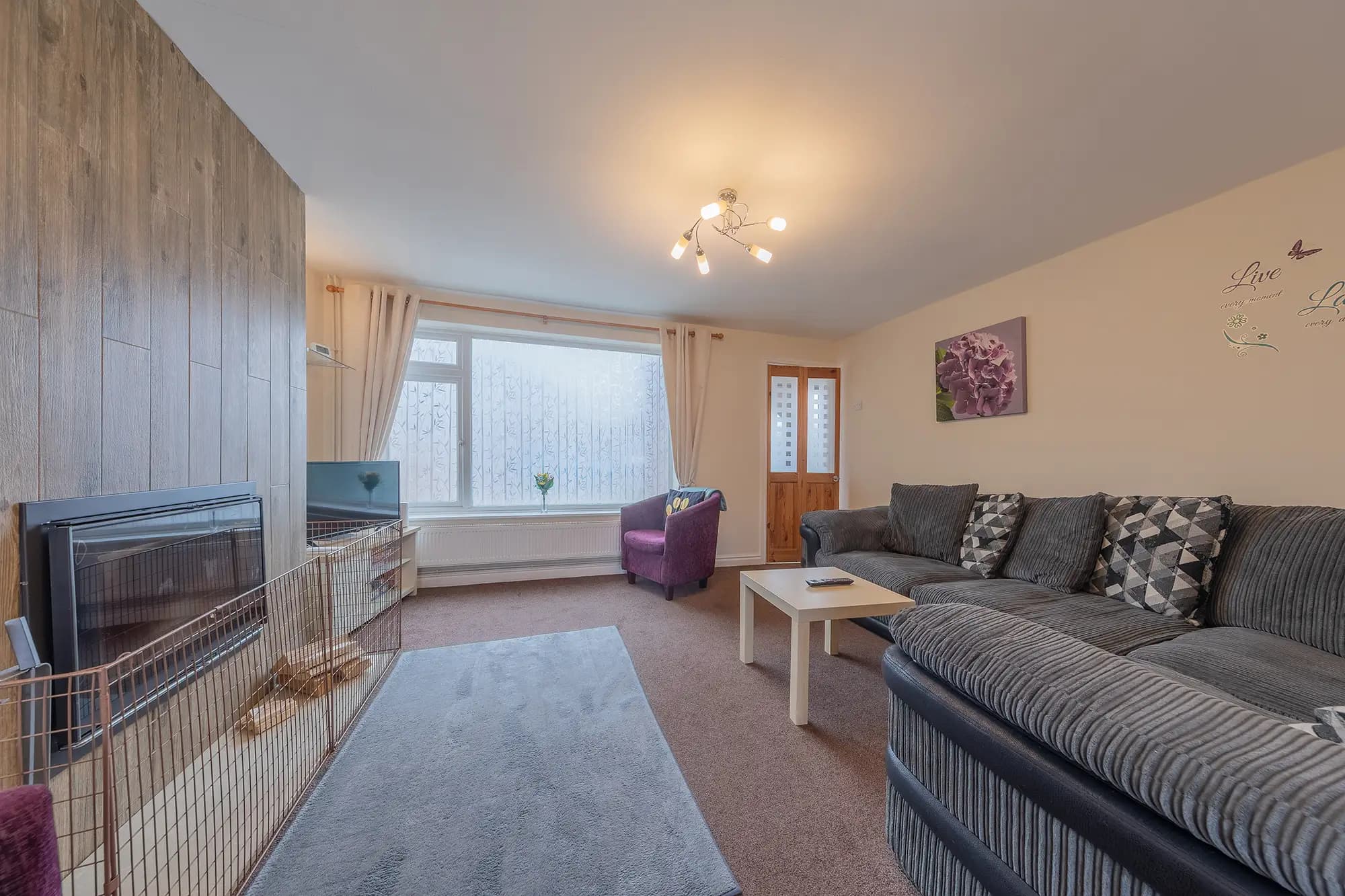 property photo 3 of 32