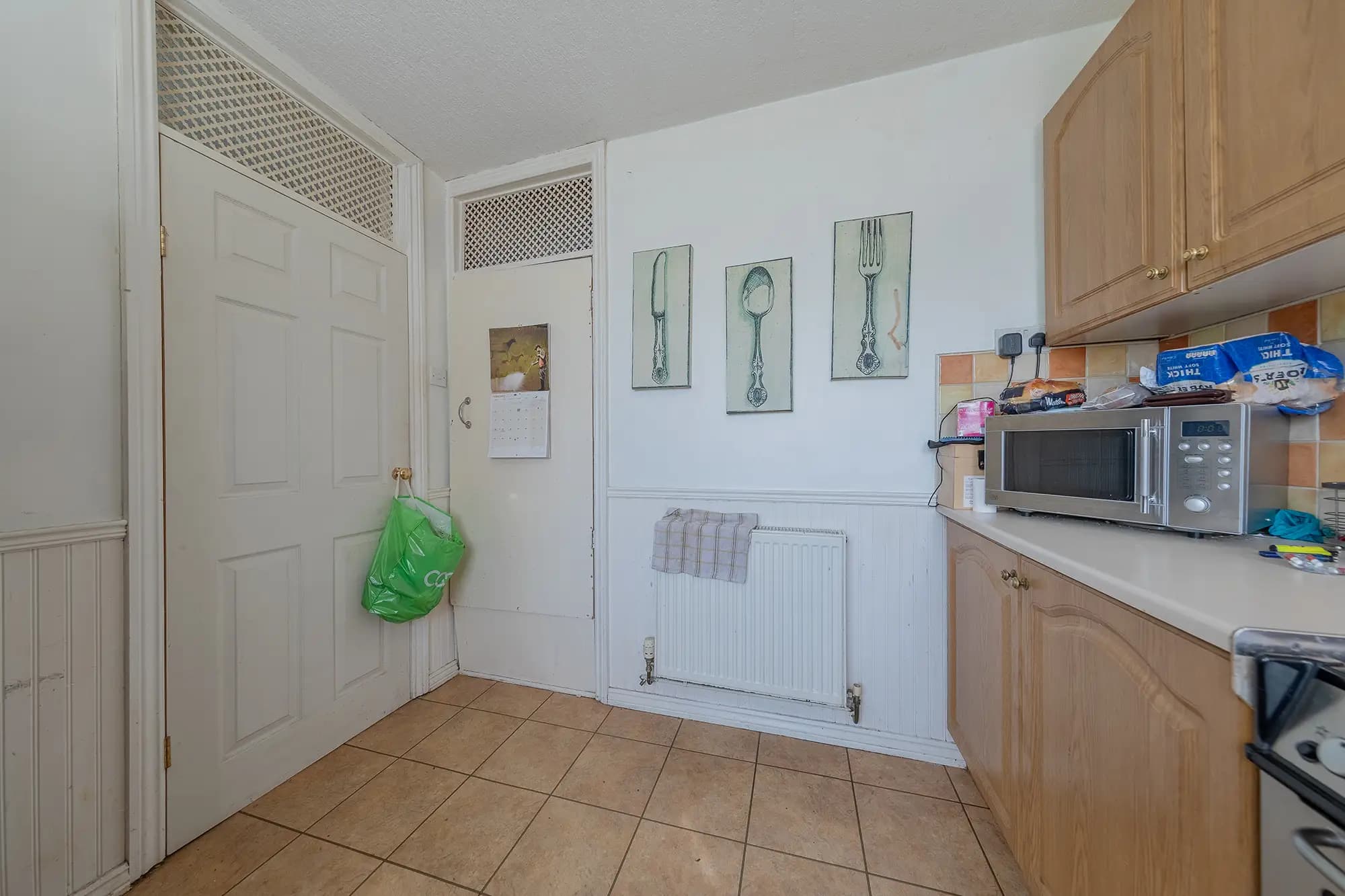 property photo 7 of 24