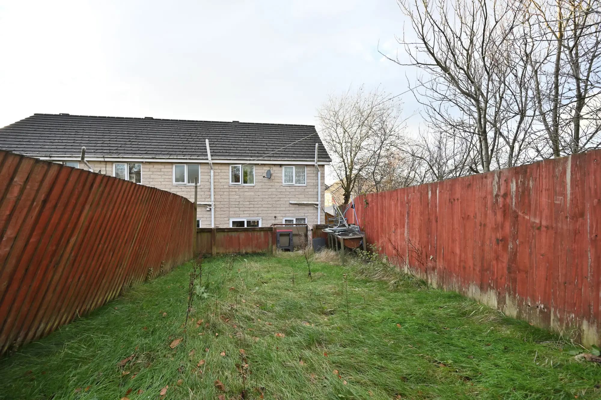 property photo 15 of 16